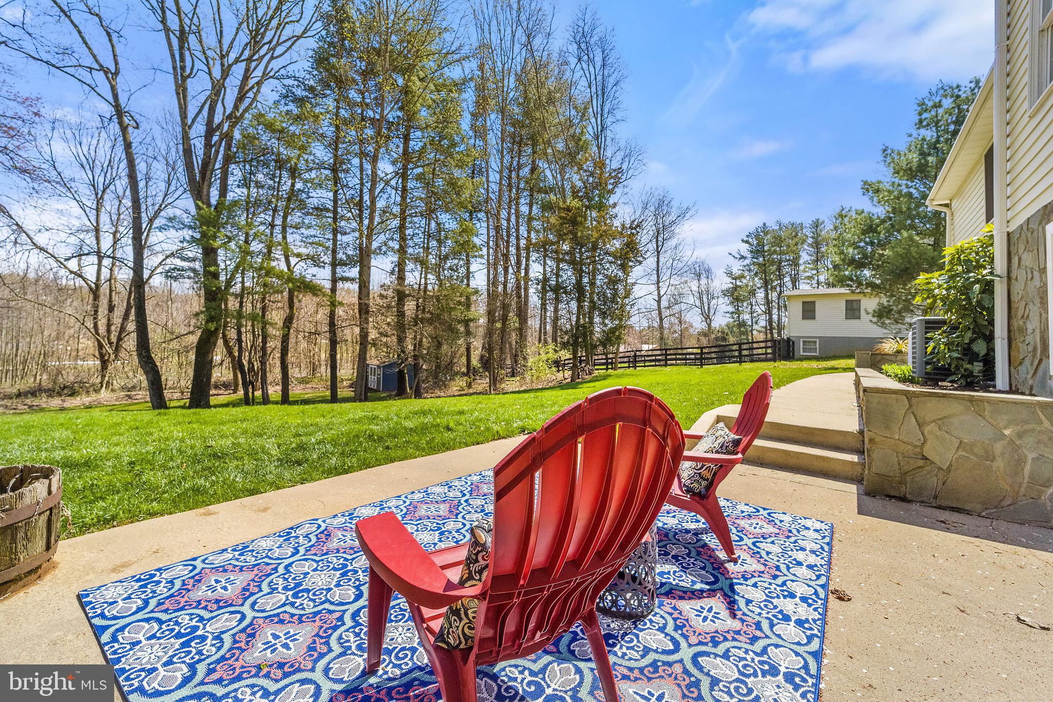 GOVERNORS RIDGE - Residential