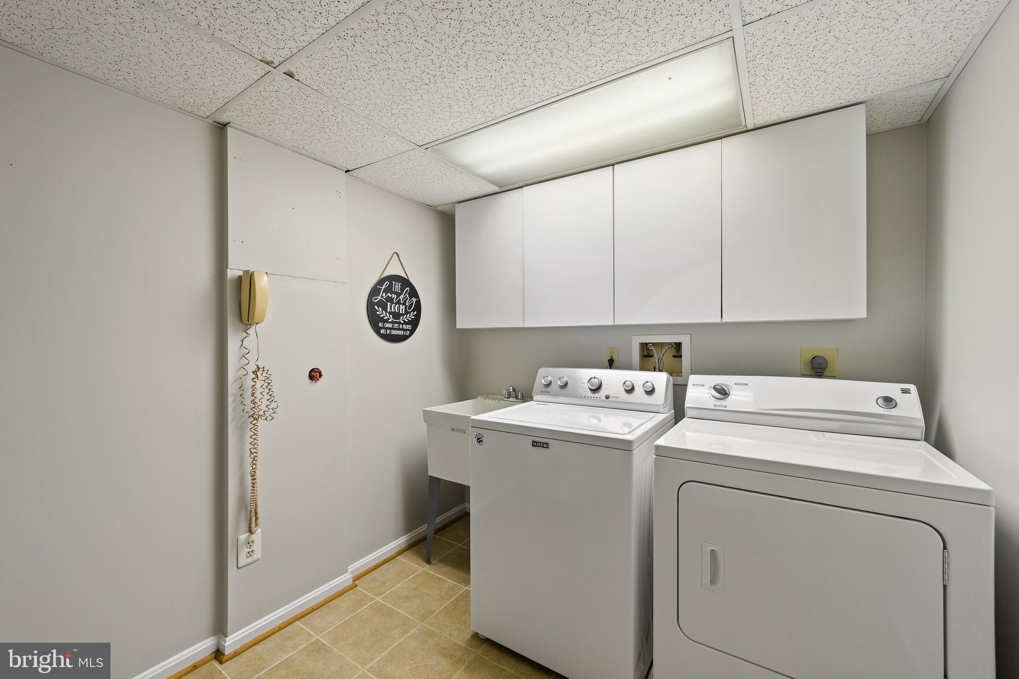 GOVERNORS RIDGE - Residential
