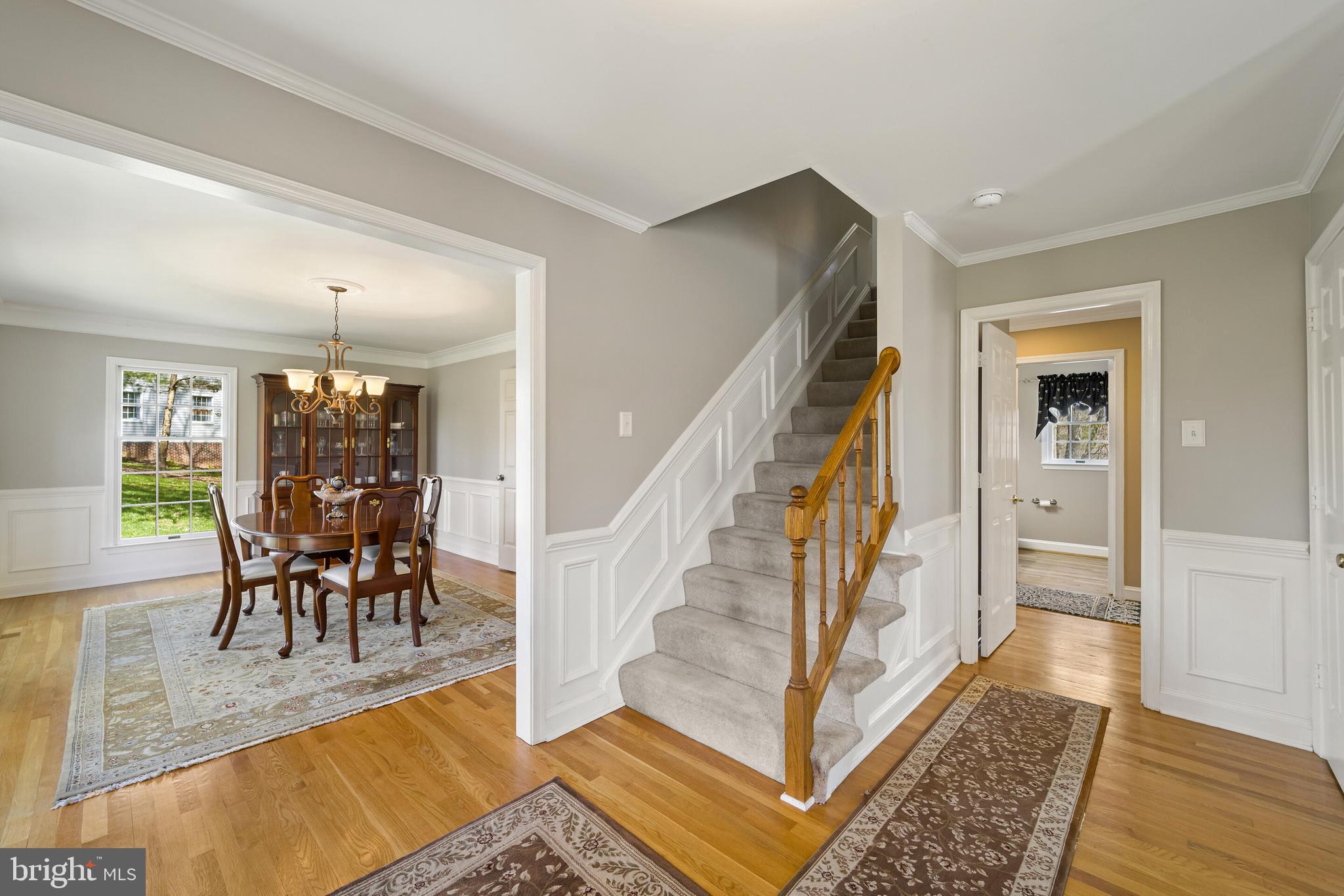 GOVERNORS RIDGE - Residential