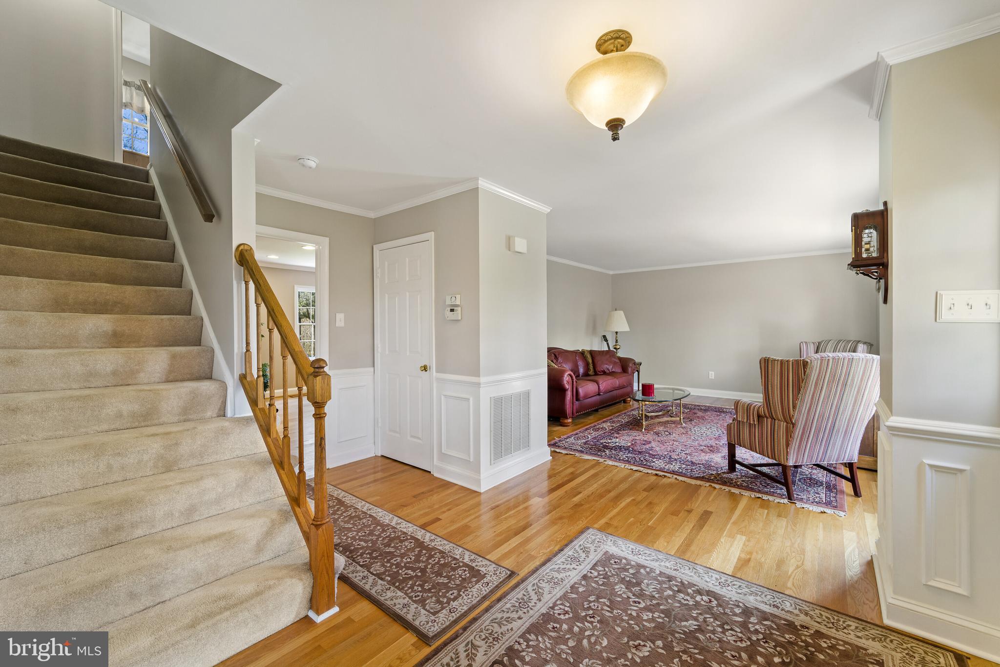 GOVERNORS RIDGE - Residential