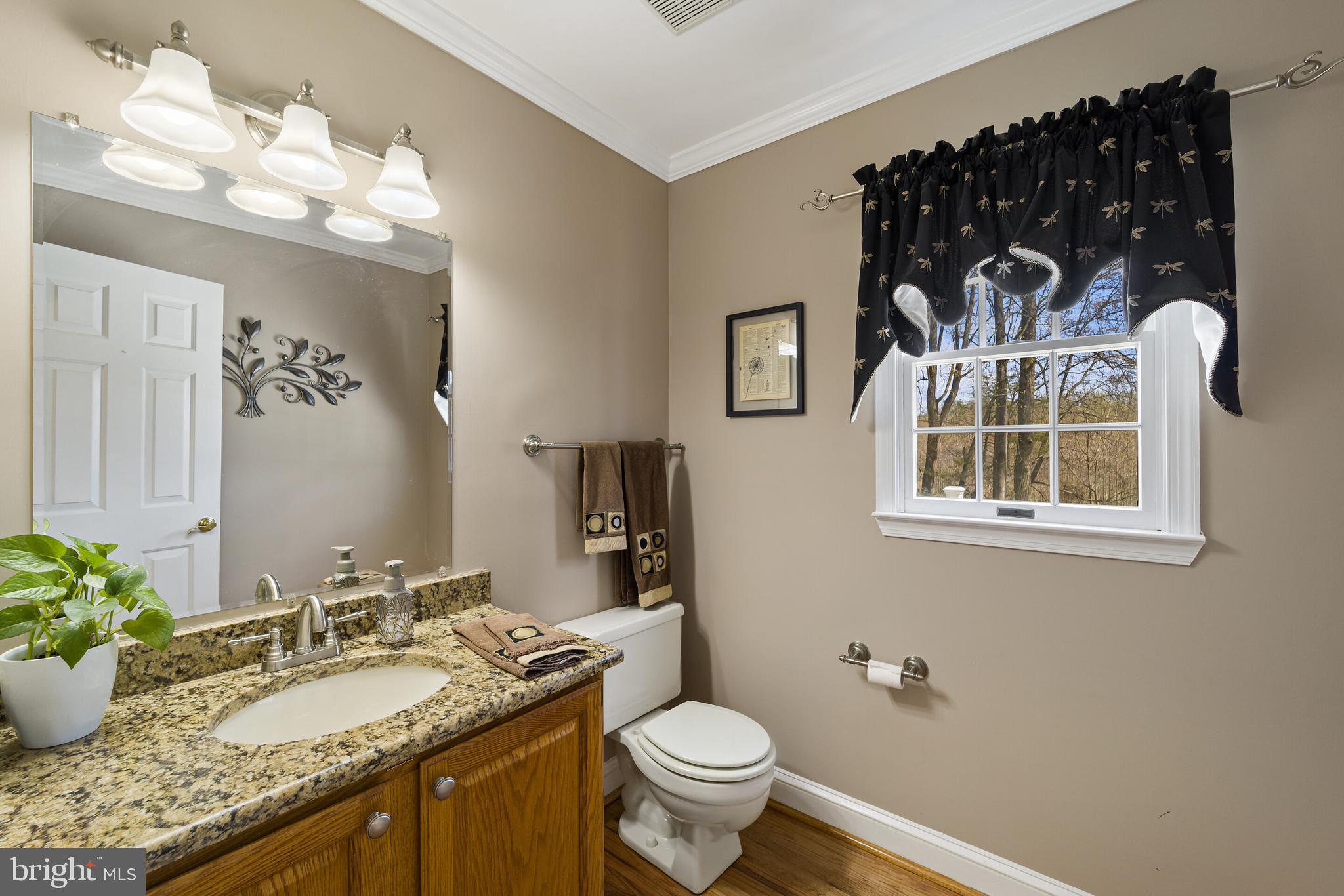 GOVERNORS RIDGE - Residential
