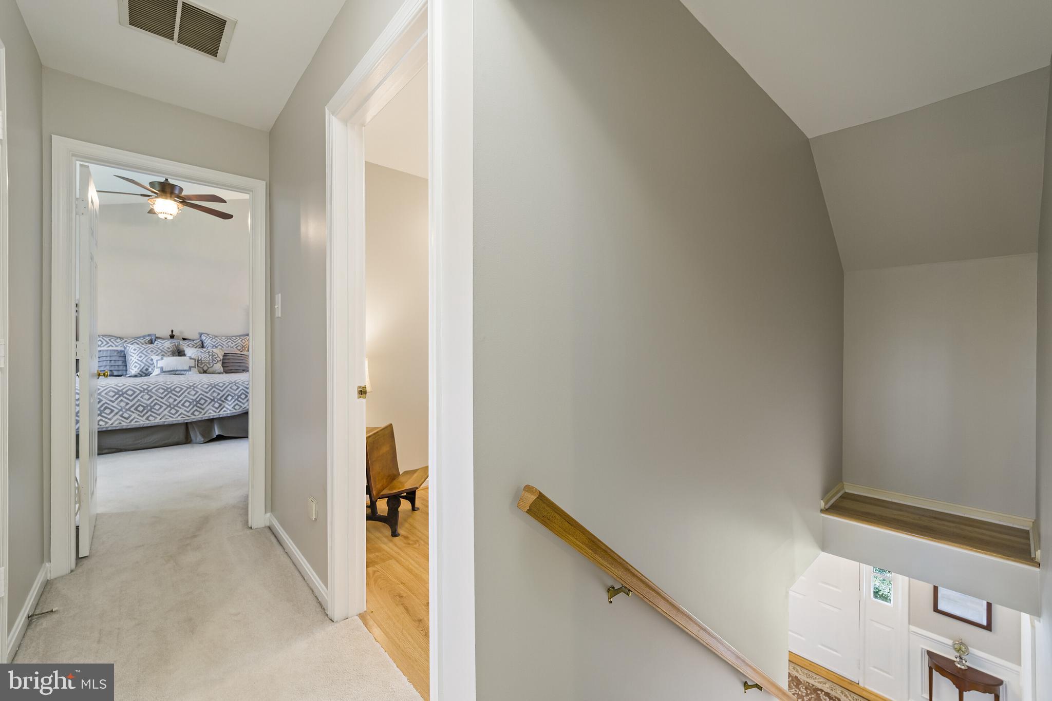 GOVERNORS RIDGE - Residential