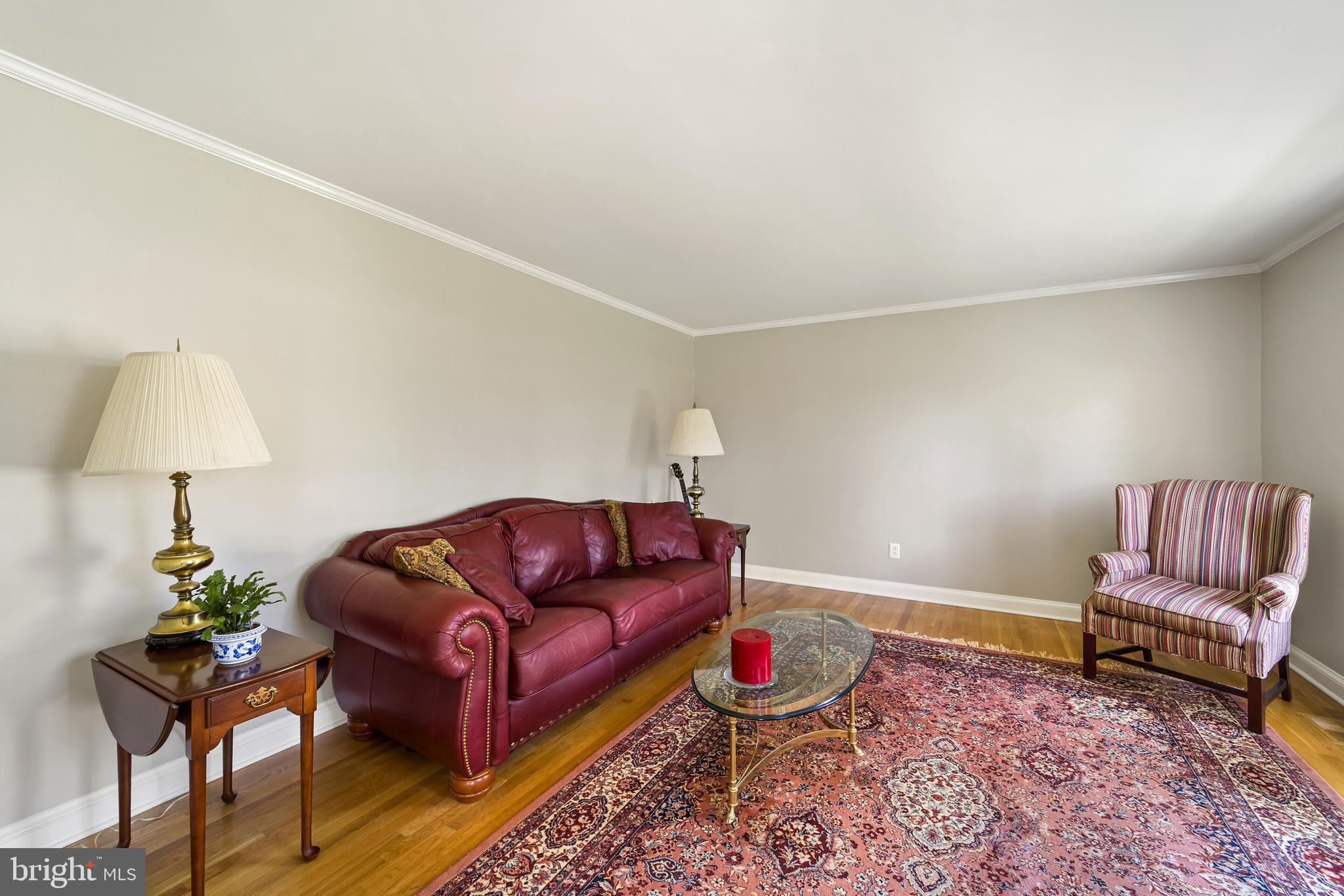 GOVERNORS RIDGE - Residential