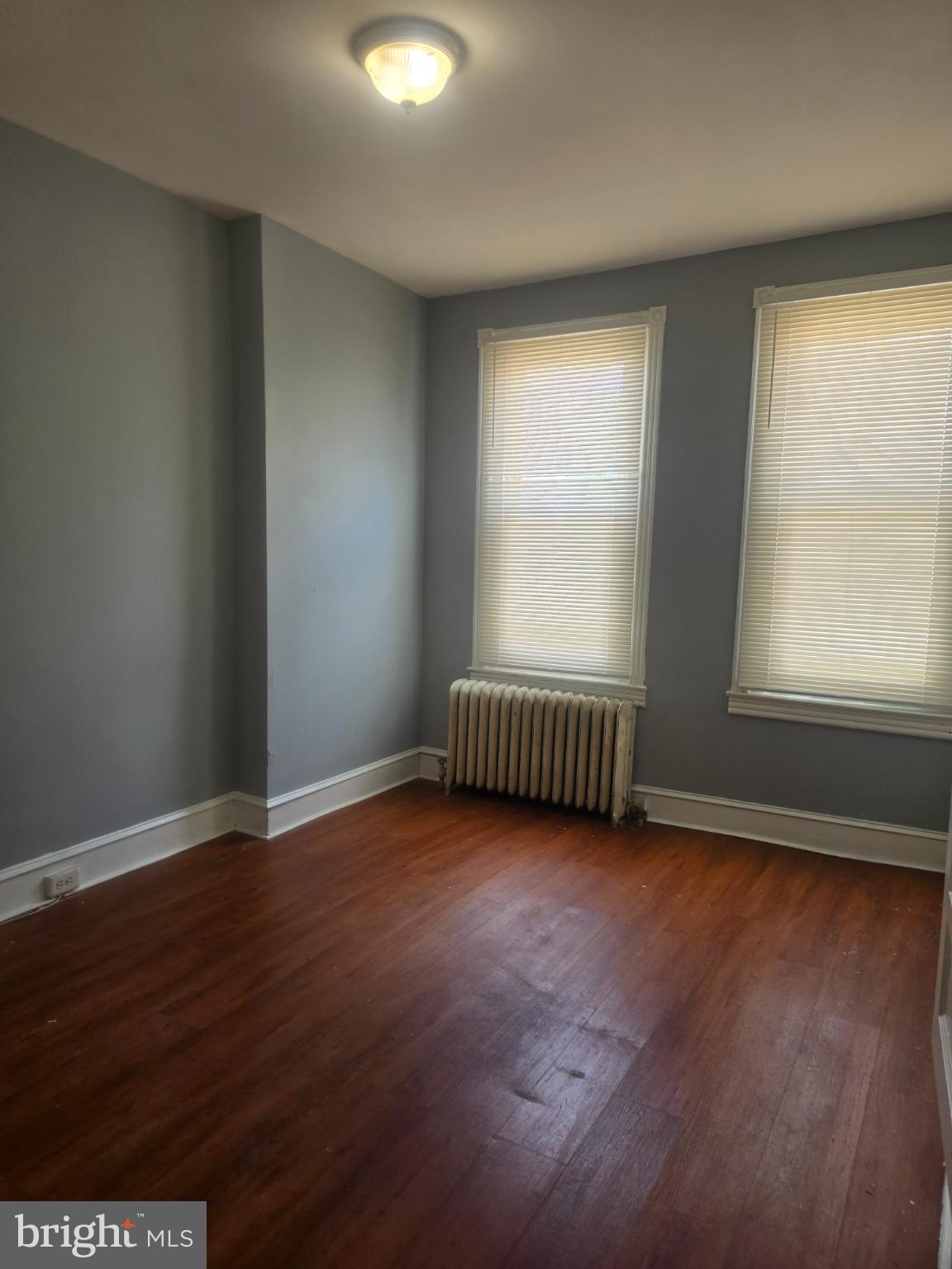 556 N WANAMAKER STREET