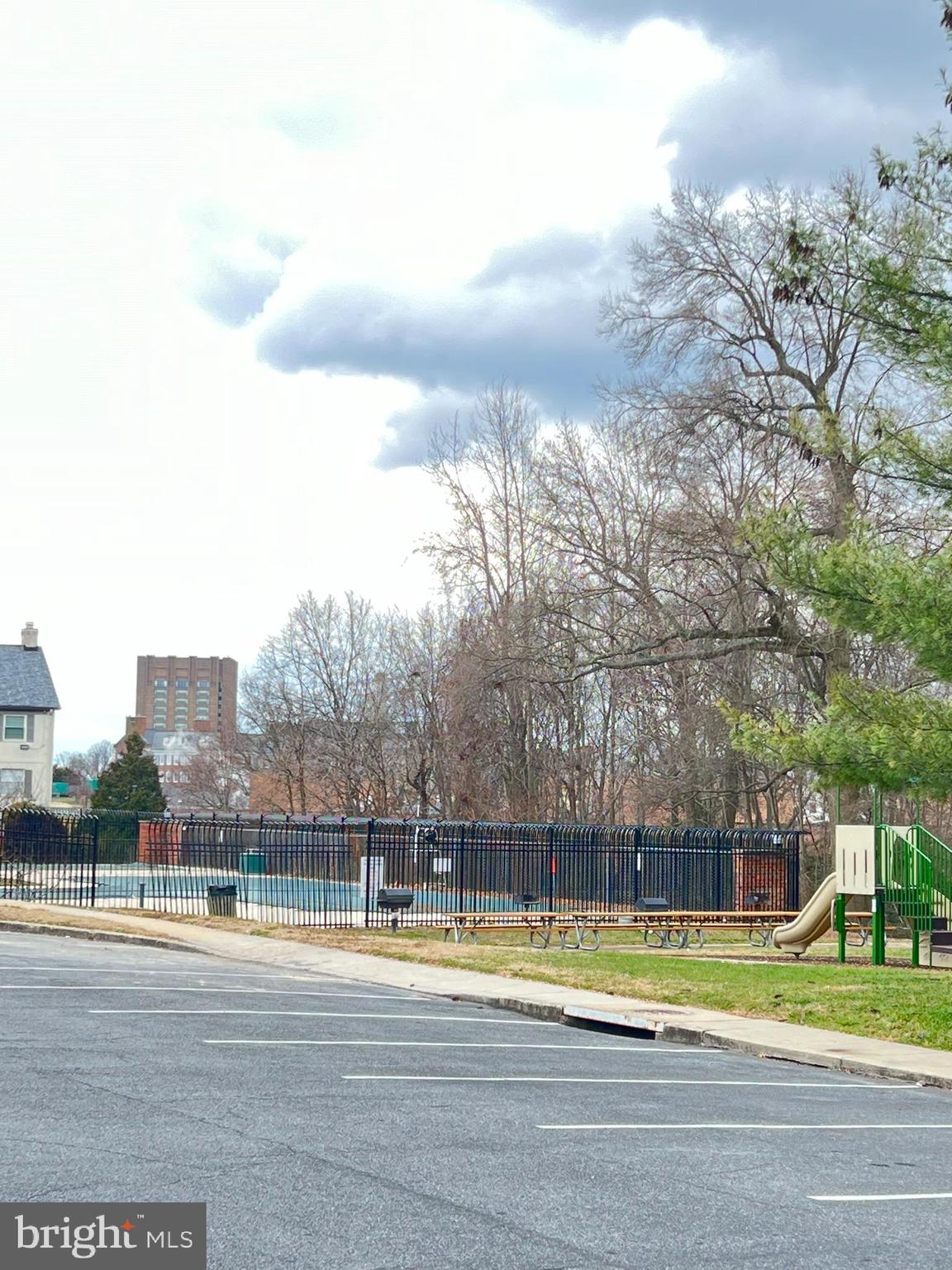 MONTPELIER VILLAGE - Residential Lease