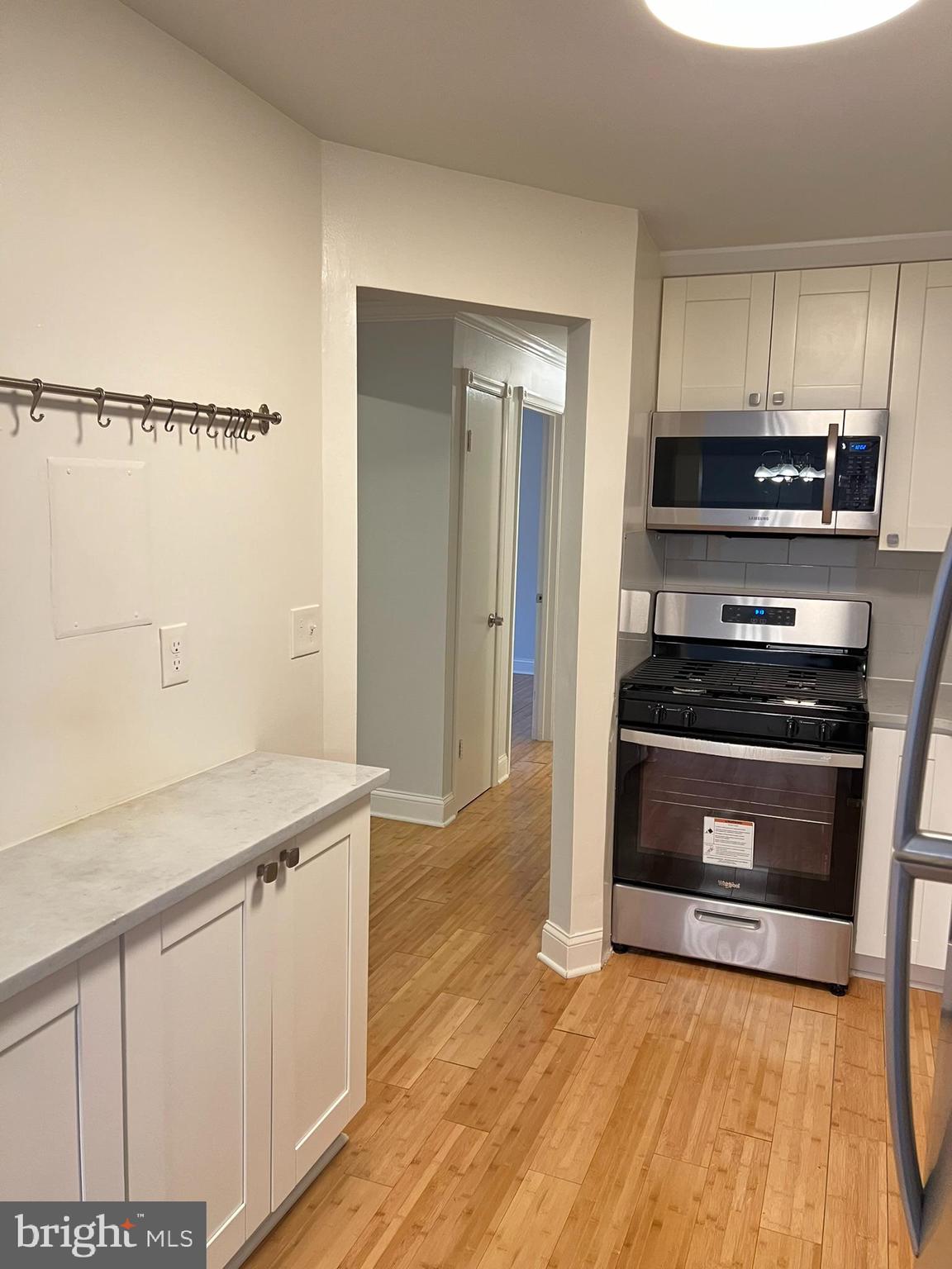 MONTPELIER VILLAGE - Residential Lease