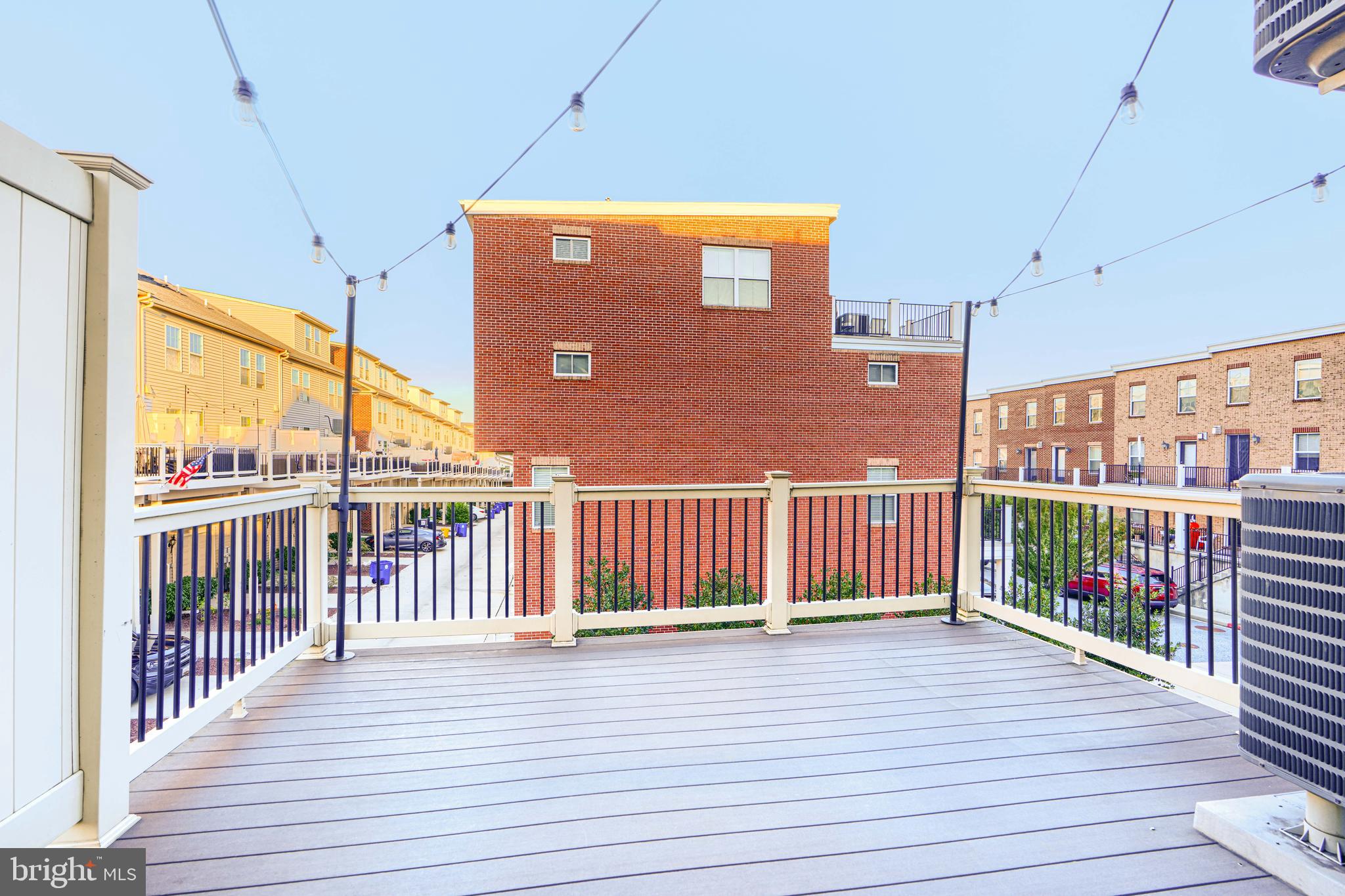 O'DONNELL SQUARE - Residential