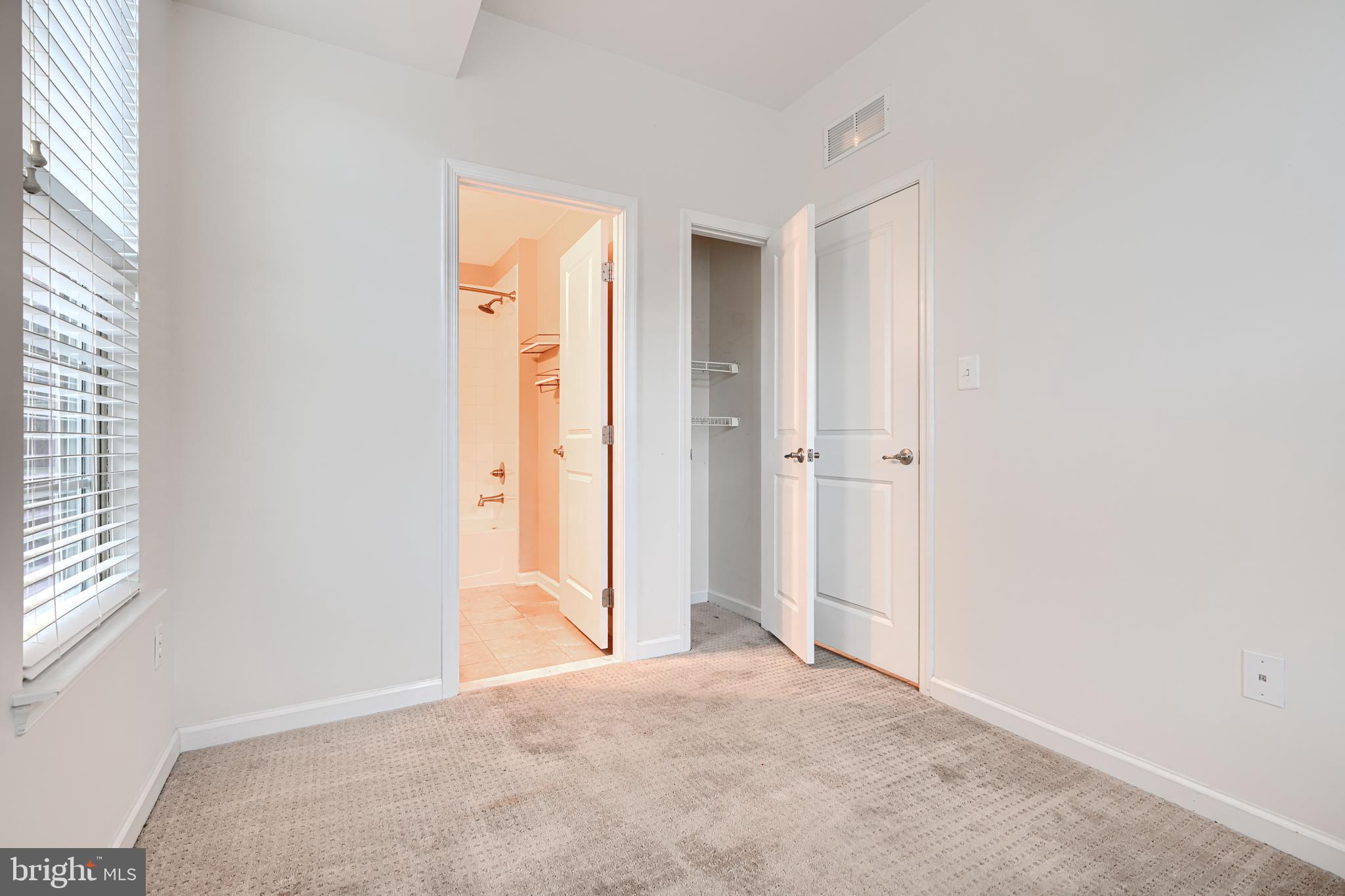 O'DONNELL SQUARE - Residential