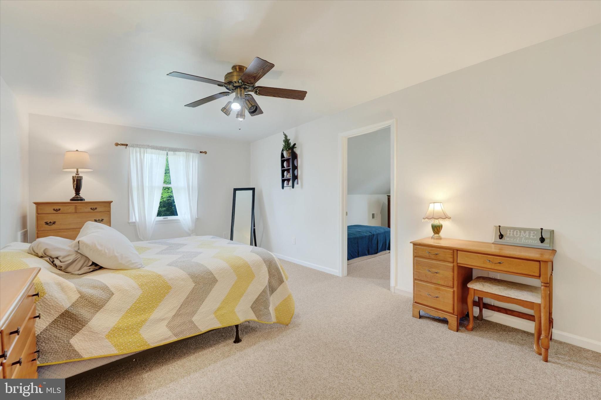 STRAWBERRY HILL - Residential