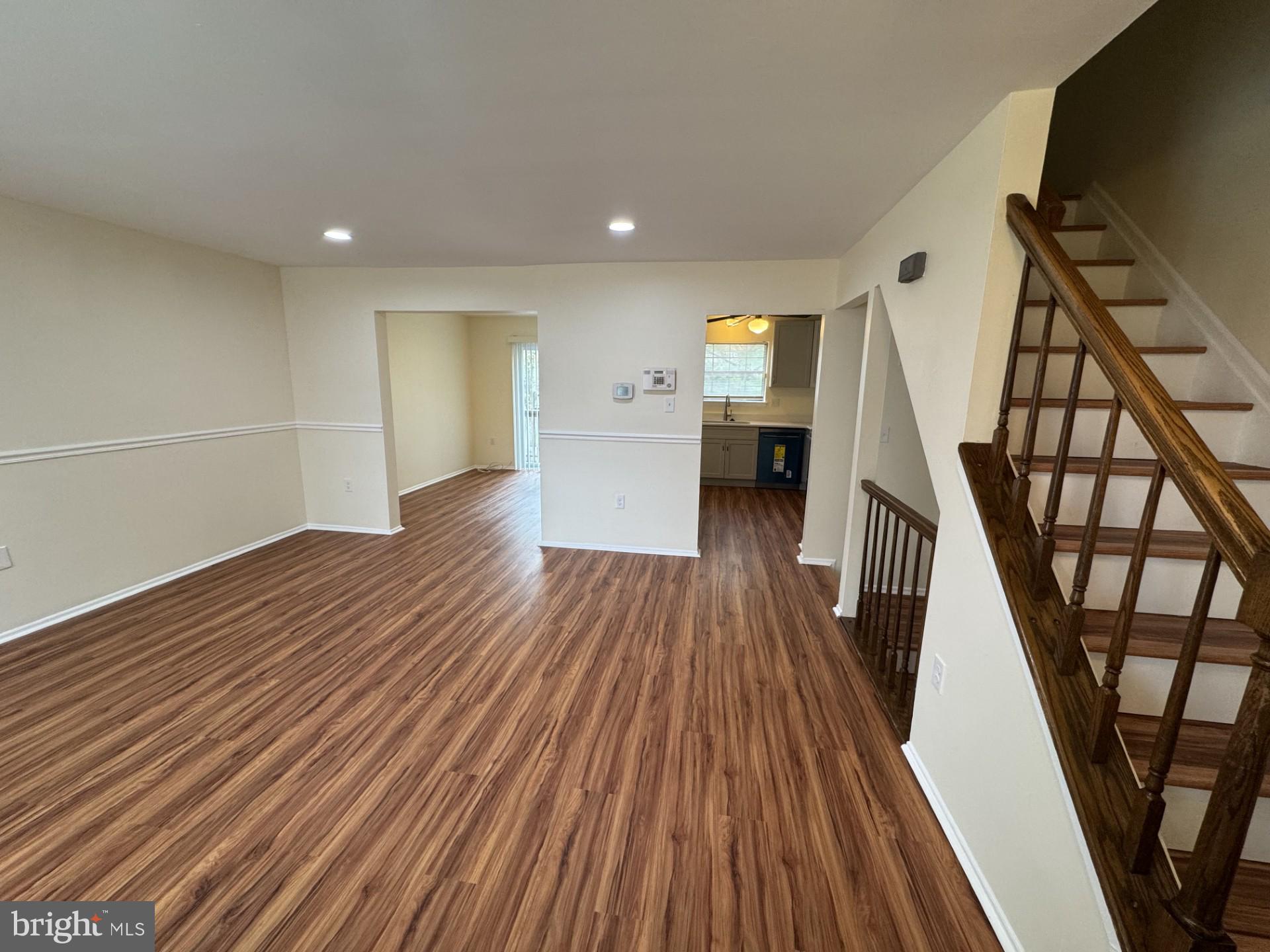 LAKE VILLAGE MANOR - Residential