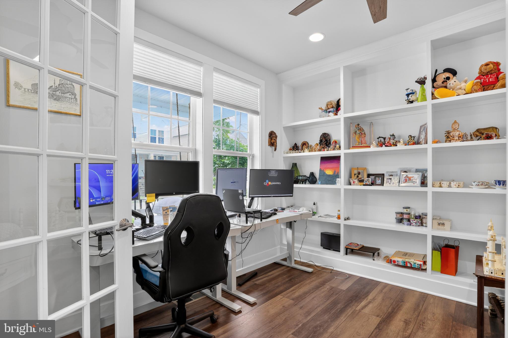 41922 SPRING AIR DRIVE