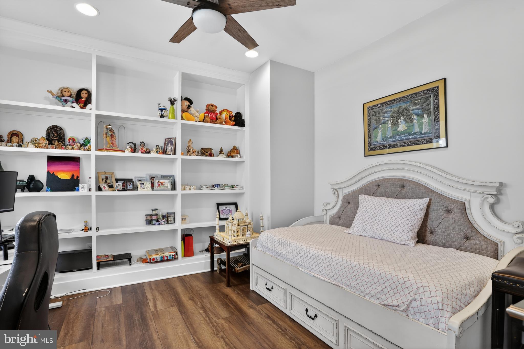 41922 SPRING AIR DRIVE