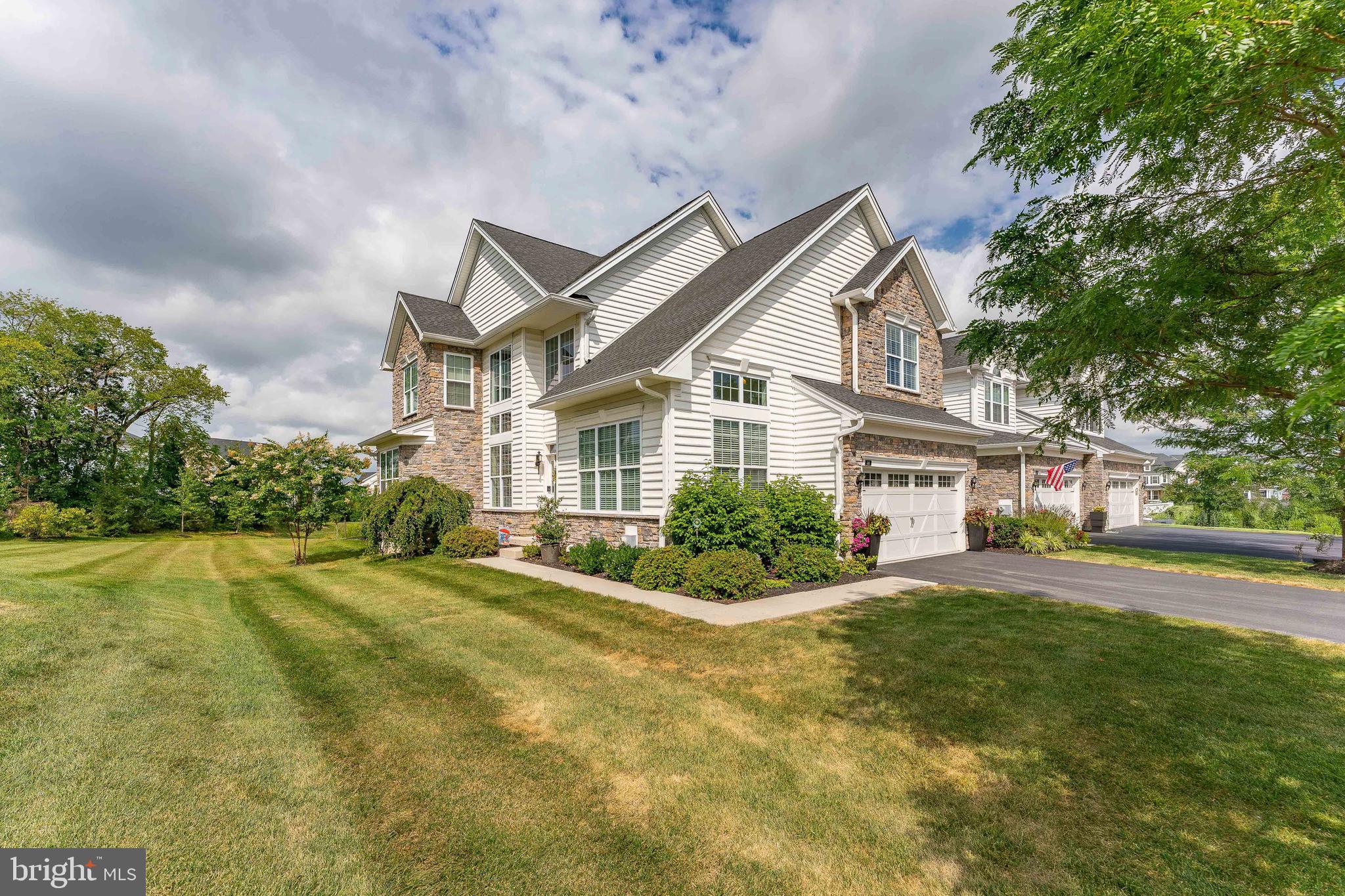 326 WHEATSHEAF WAY