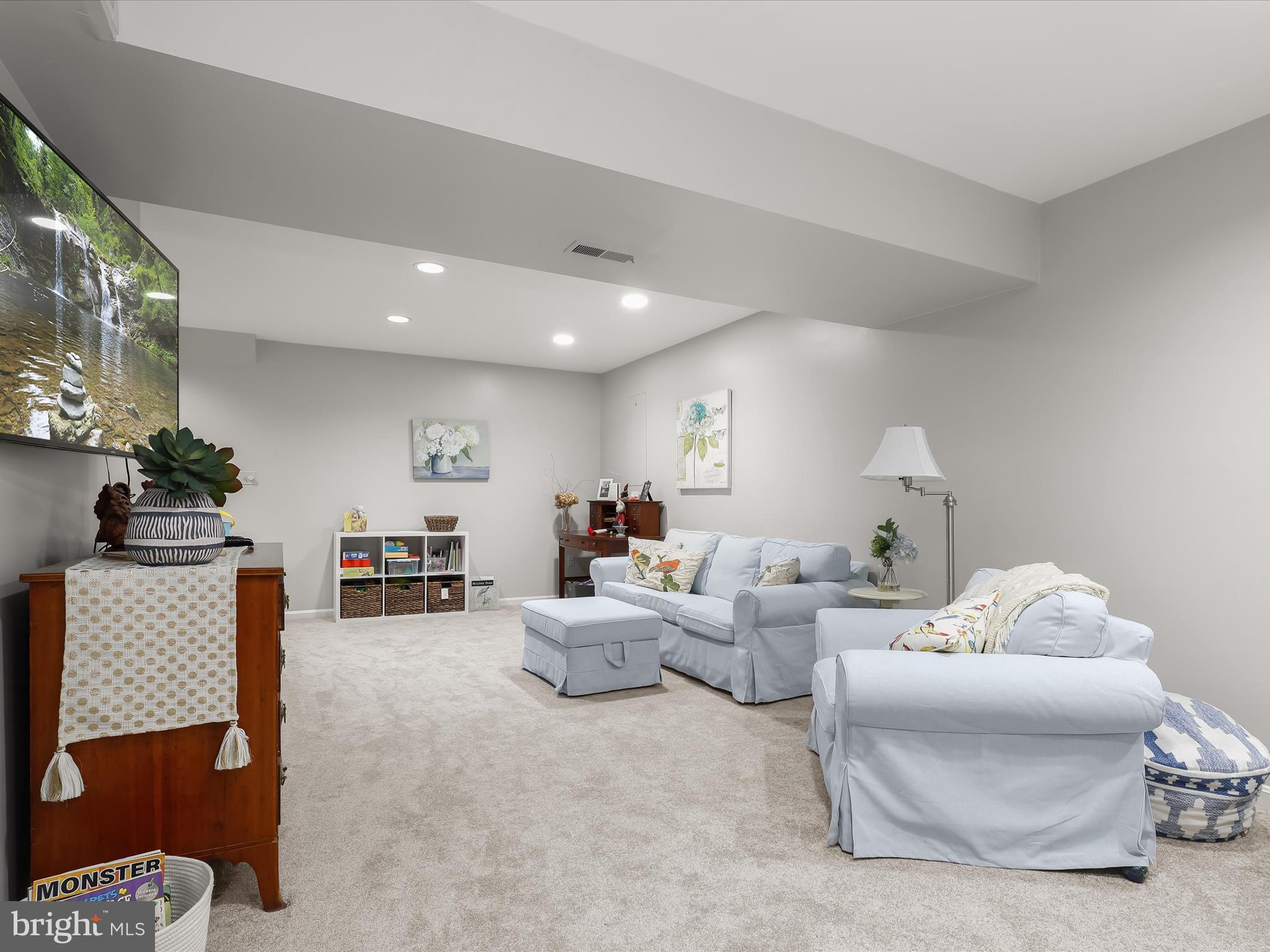 DORSEY HALL - Residential