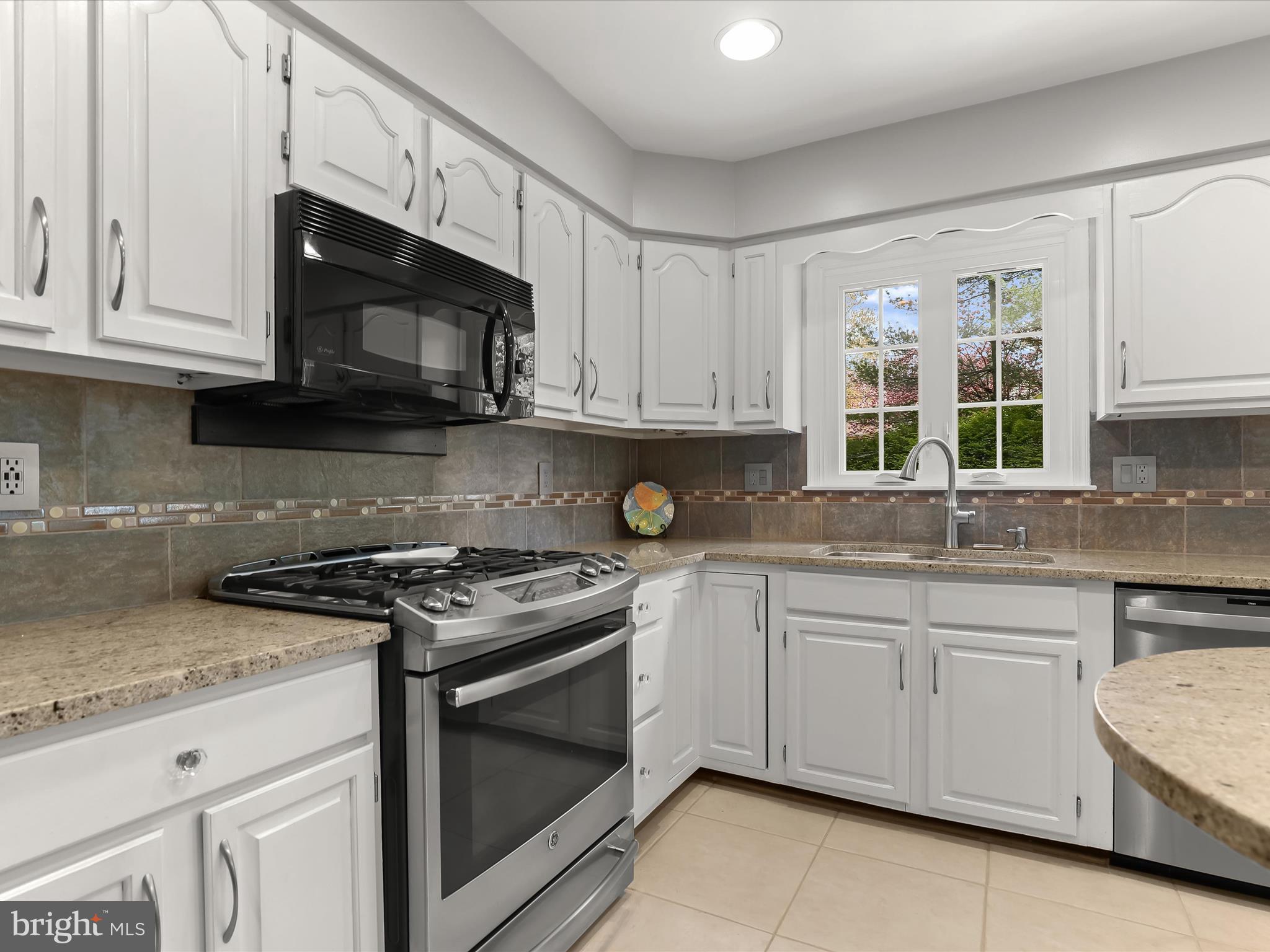 DORSEY HALL - Residential