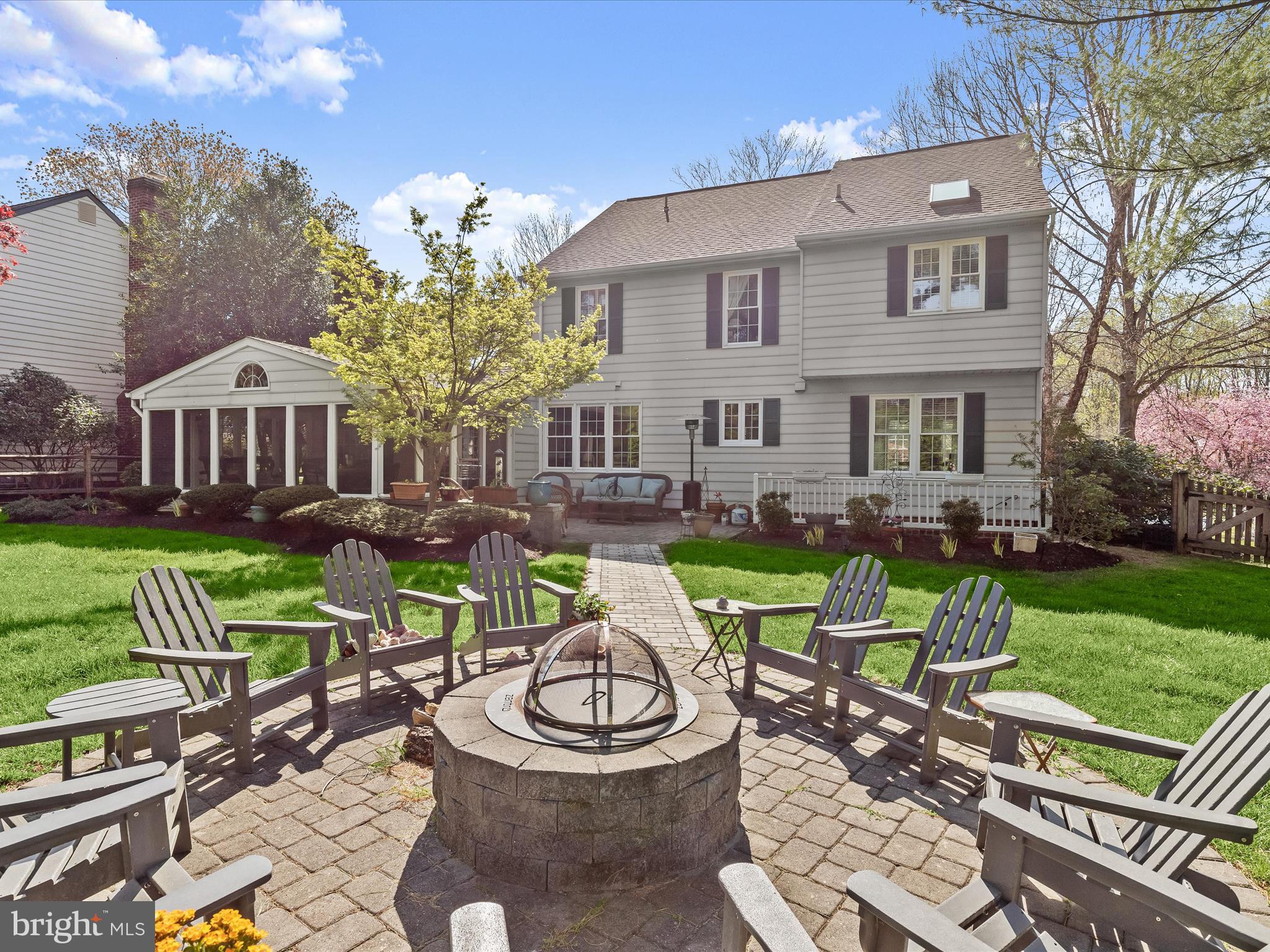 DORSEY HALL - Residential