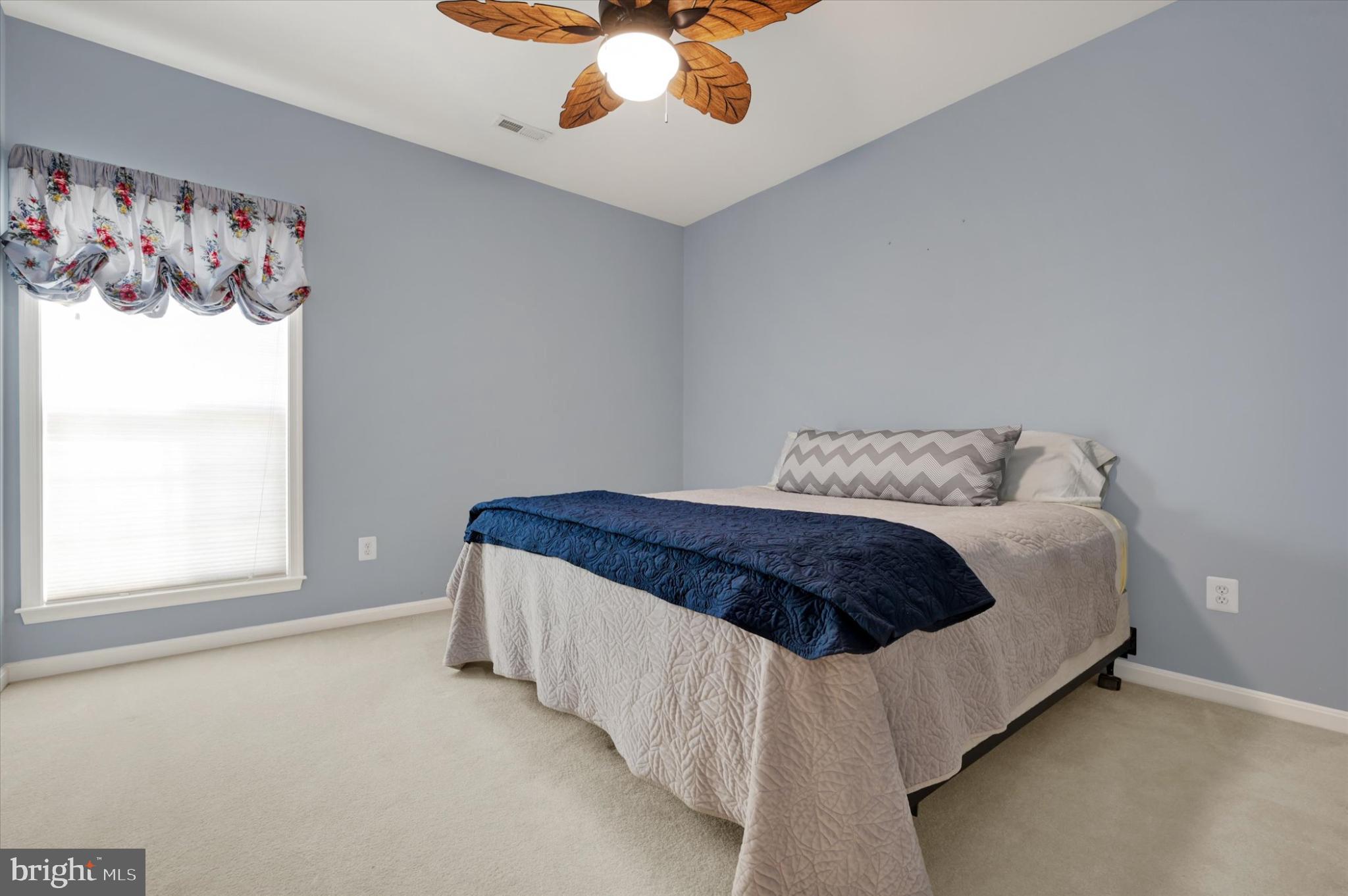 SYMPHONY VILLAGE AT CENTREVILLE - Residential