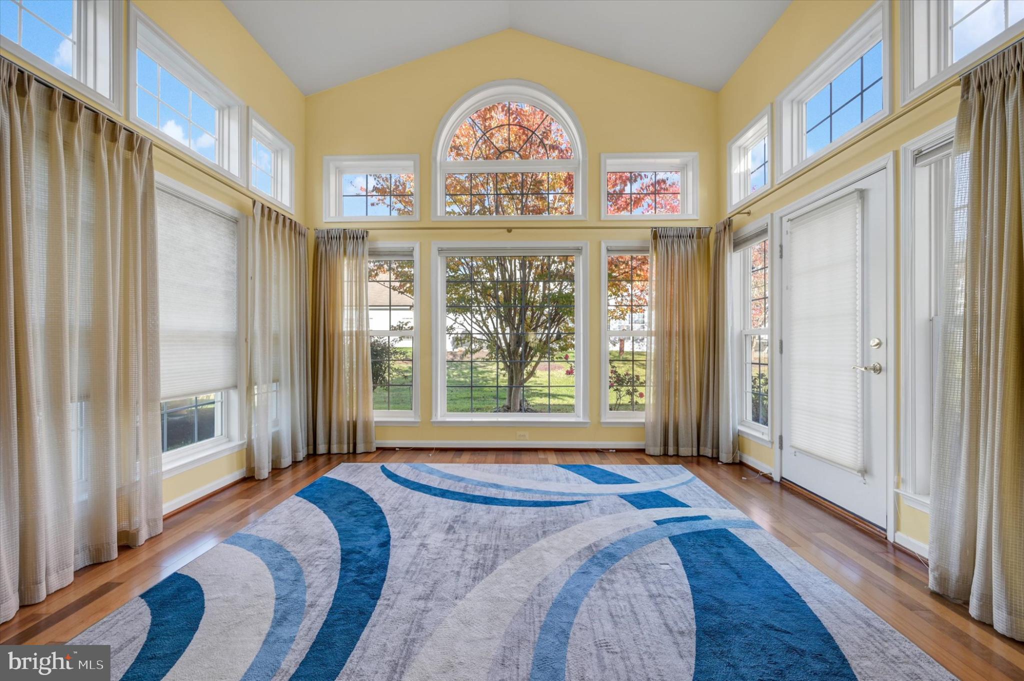 SYMPHONY VILLAGE AT CENTREVILLE - Residential