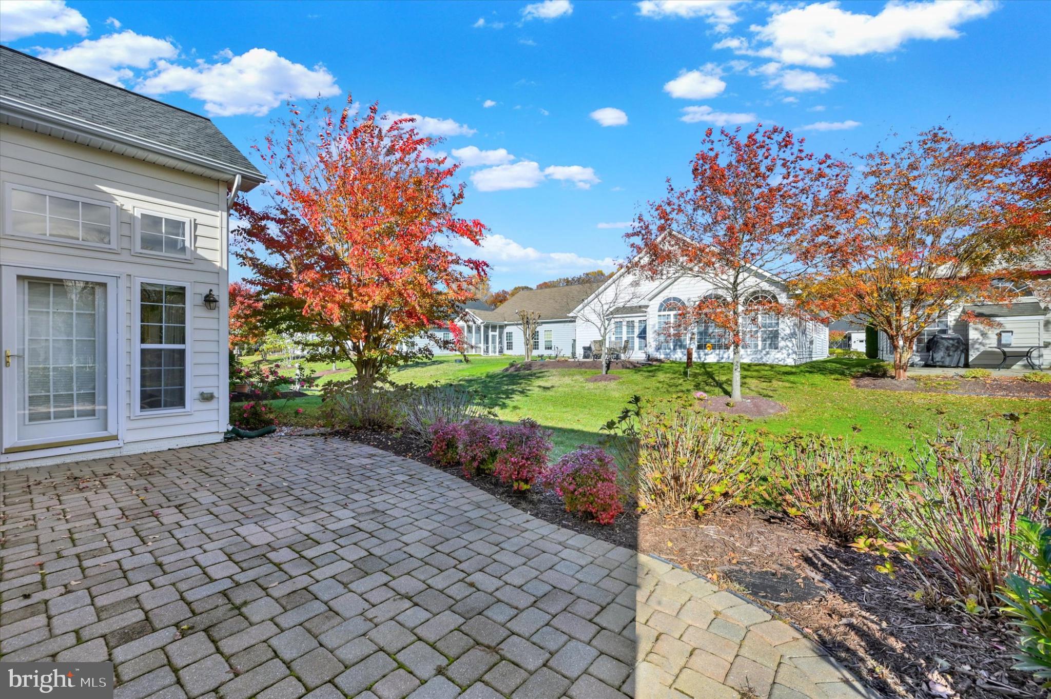 SYMPHONY VILLAGE AT CENTREVILLE - Residential