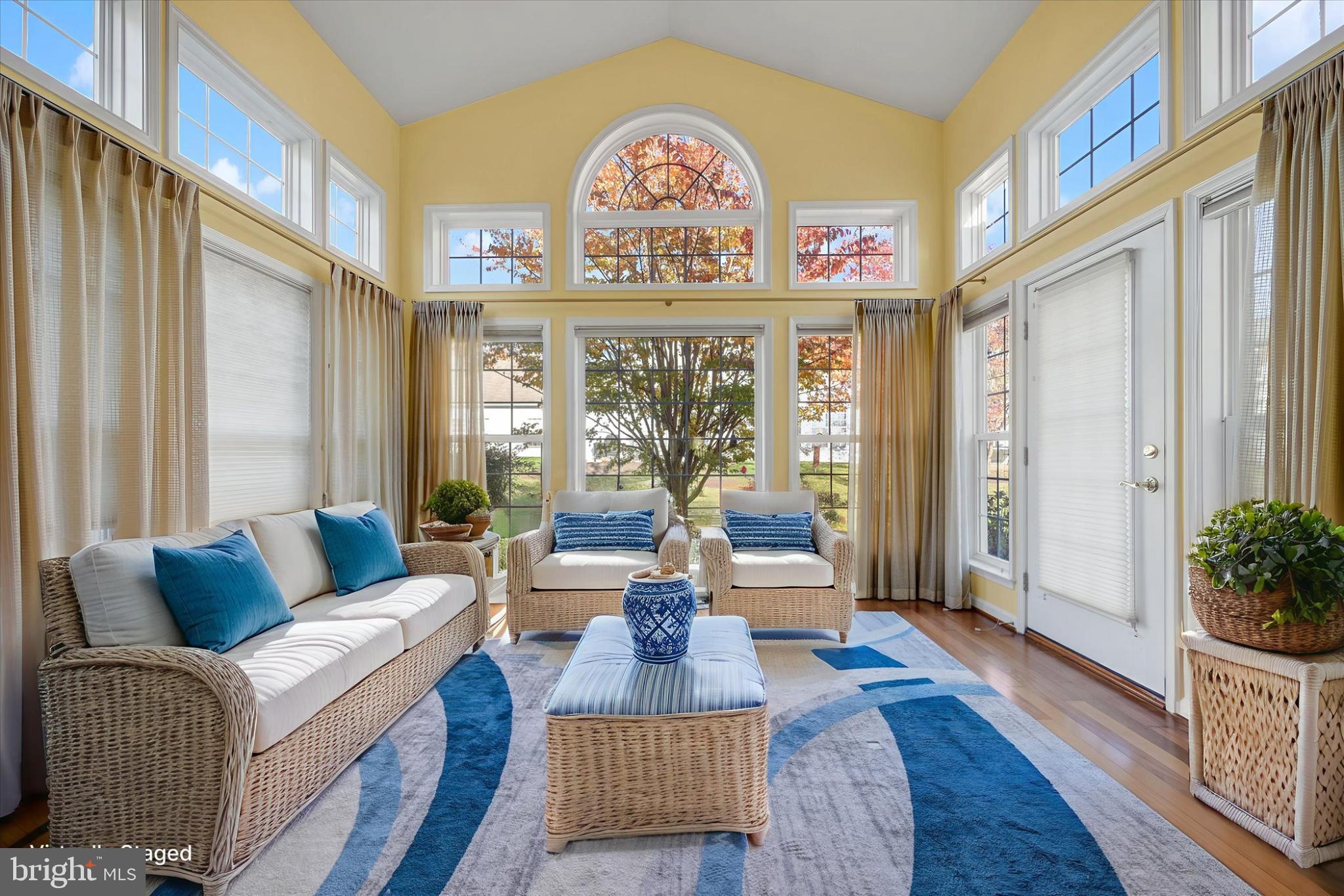 SYMPHONY VILLAGE AT CENTREVILLE - Residential