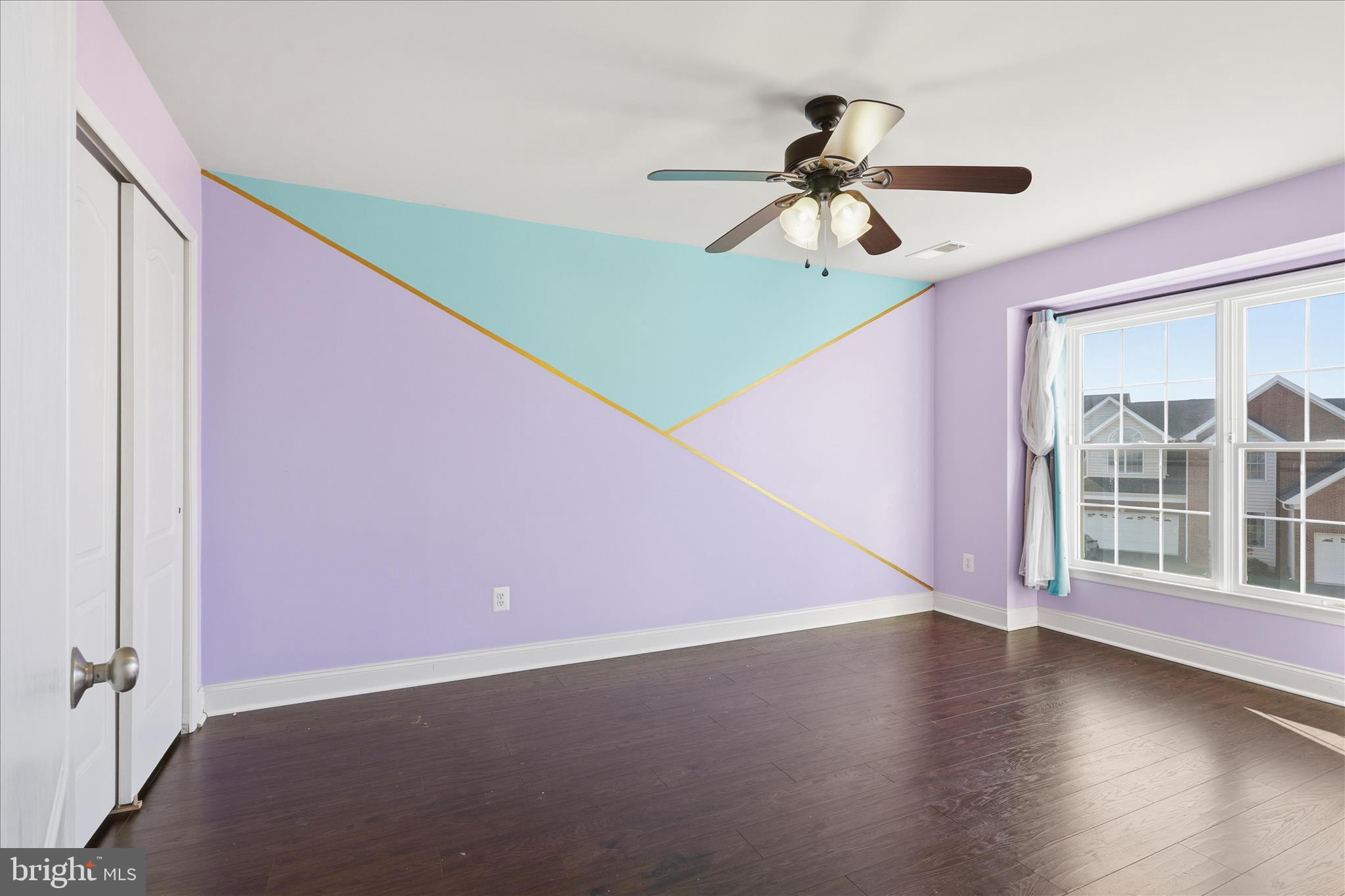 LOUDOUN VALLEY ESTATES 2 - Residential Lease