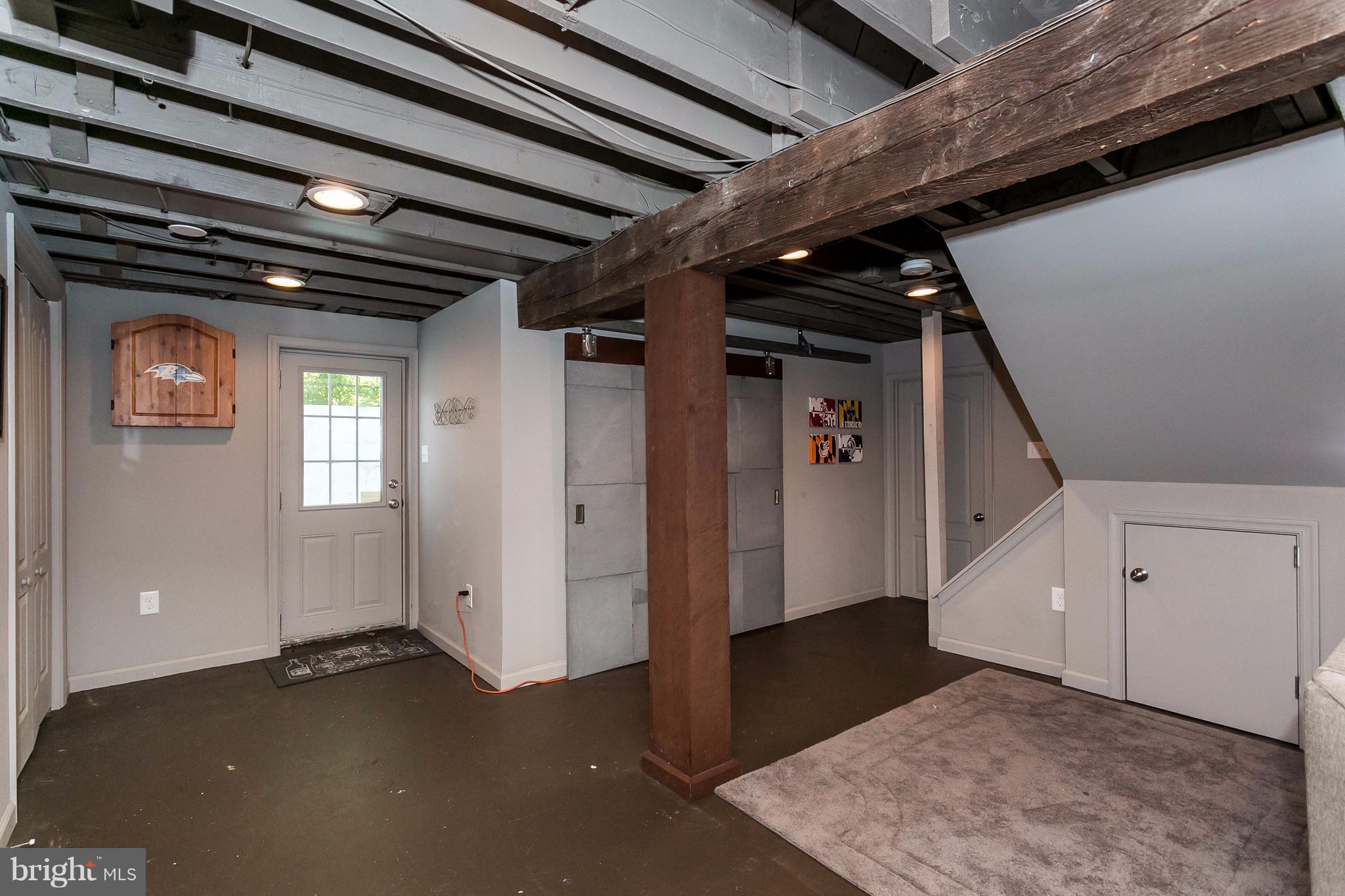 KINGSVILLE - Residential