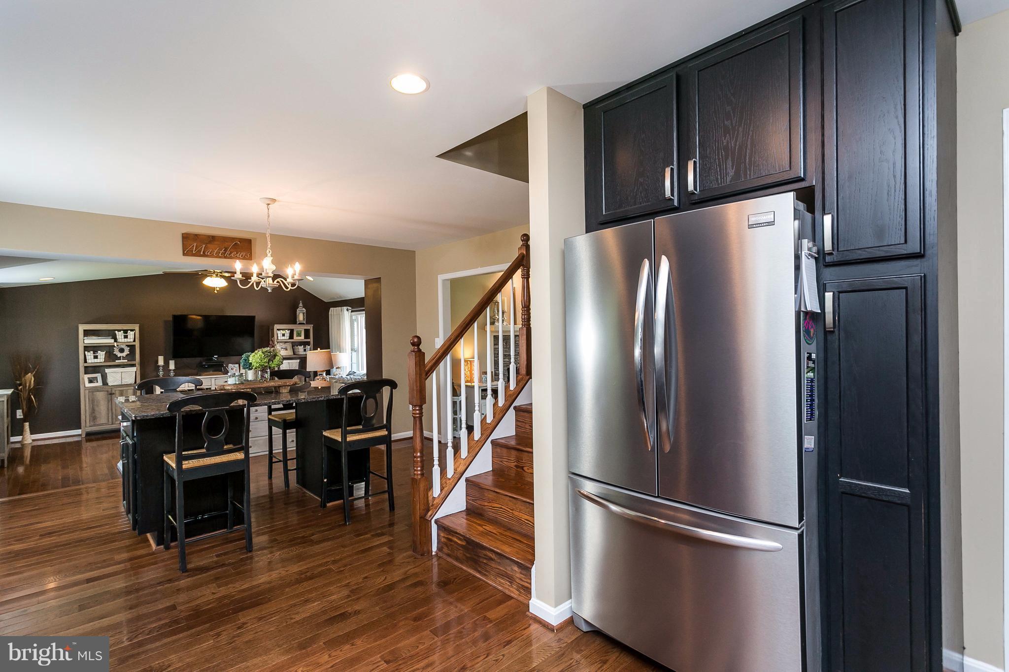 KINGSVILLE - Residential