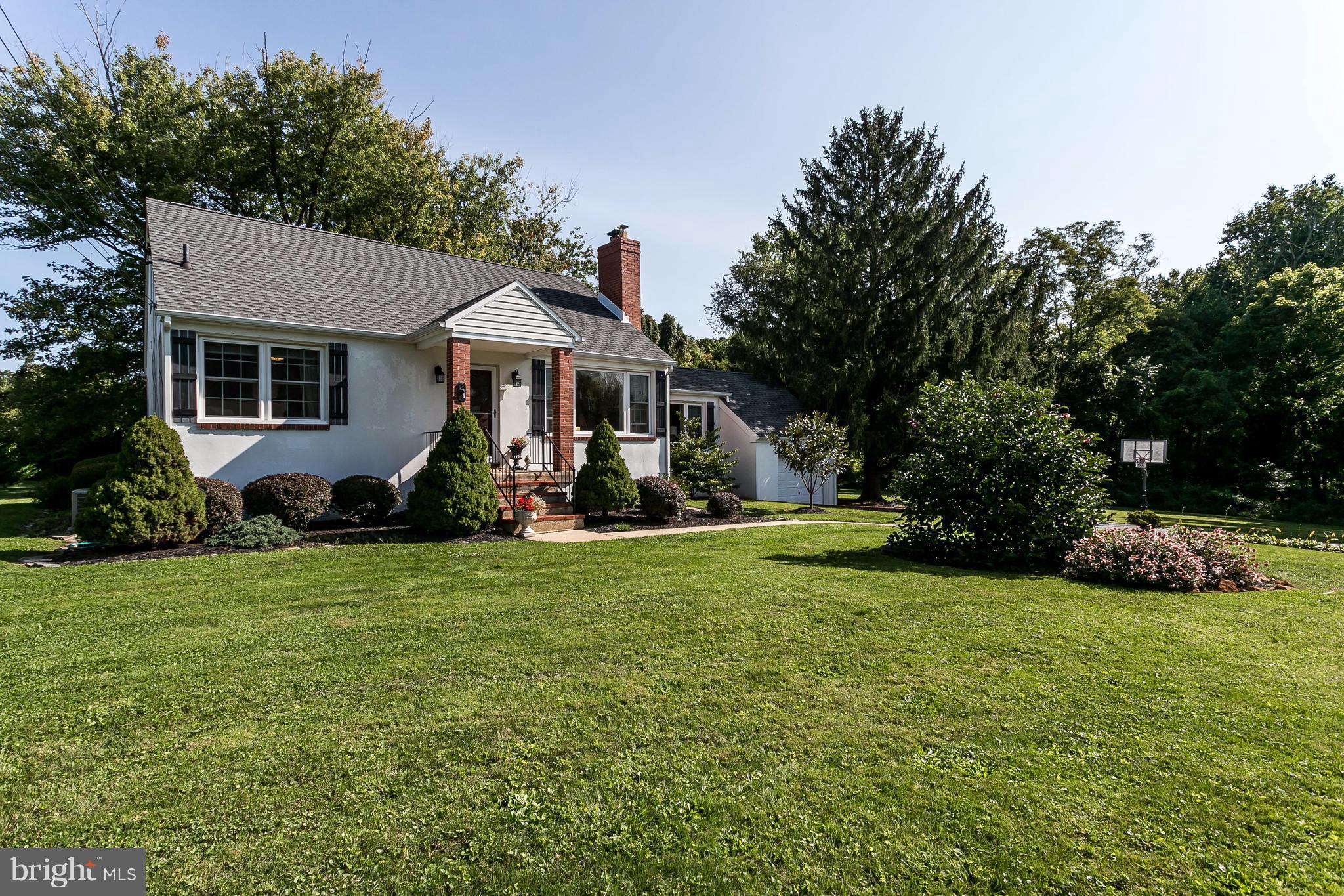 KINGSVILLE - Residential