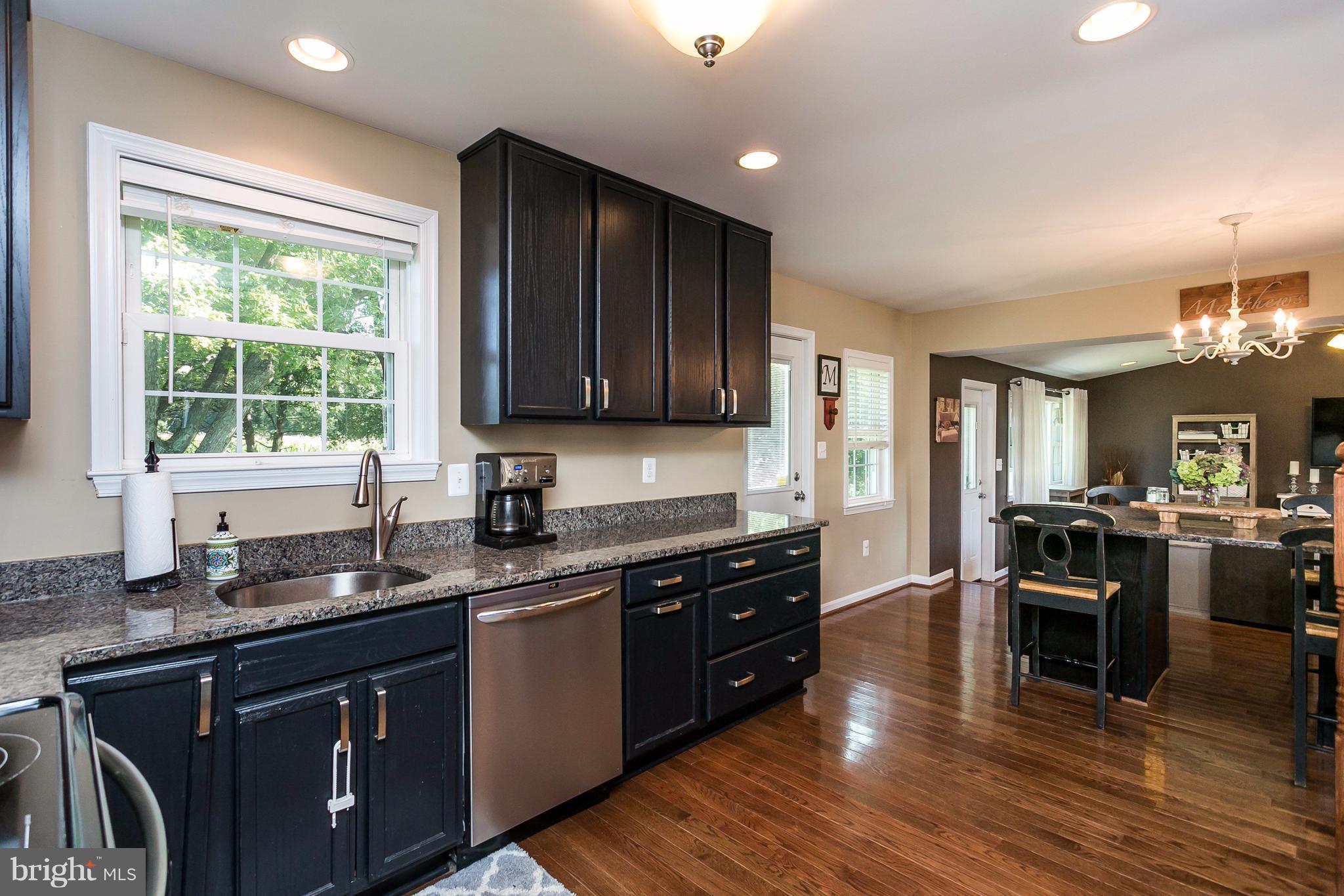 KINGSVILLE - Residential