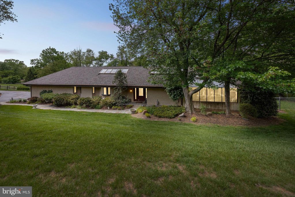 Photo of 745 Germantown Pike, LAFAYETTE HILL, PA 19444 (MLS # PAMC2154302)