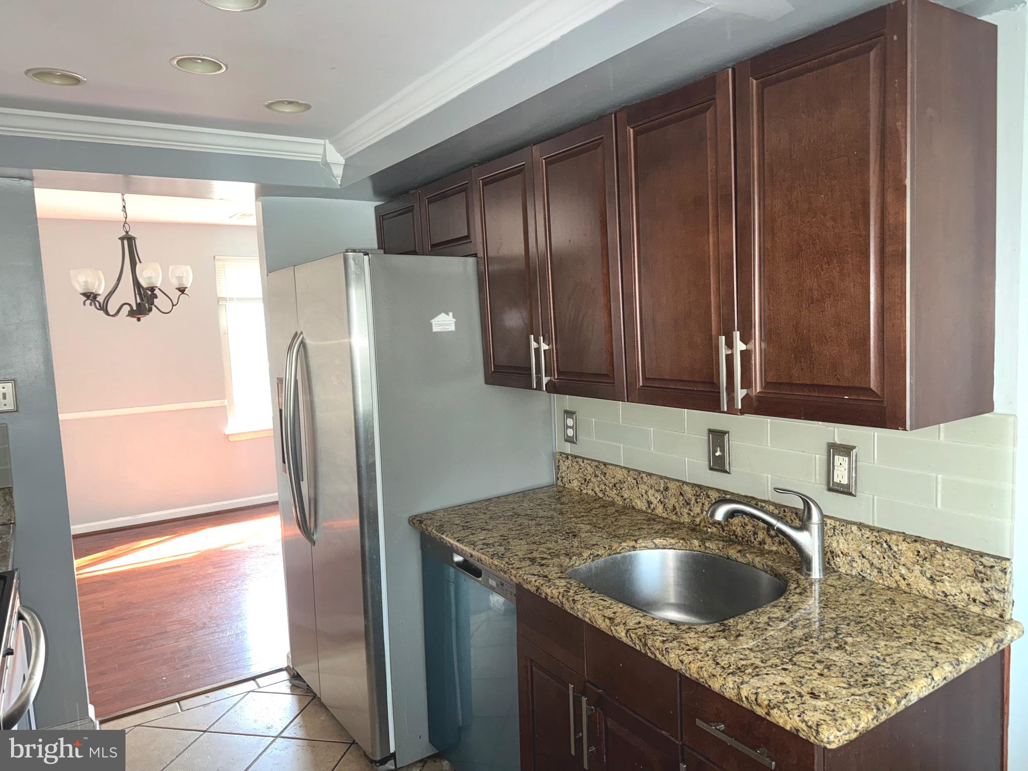 PRINCE PL AT NORTHAMPTOM - Residential Lease