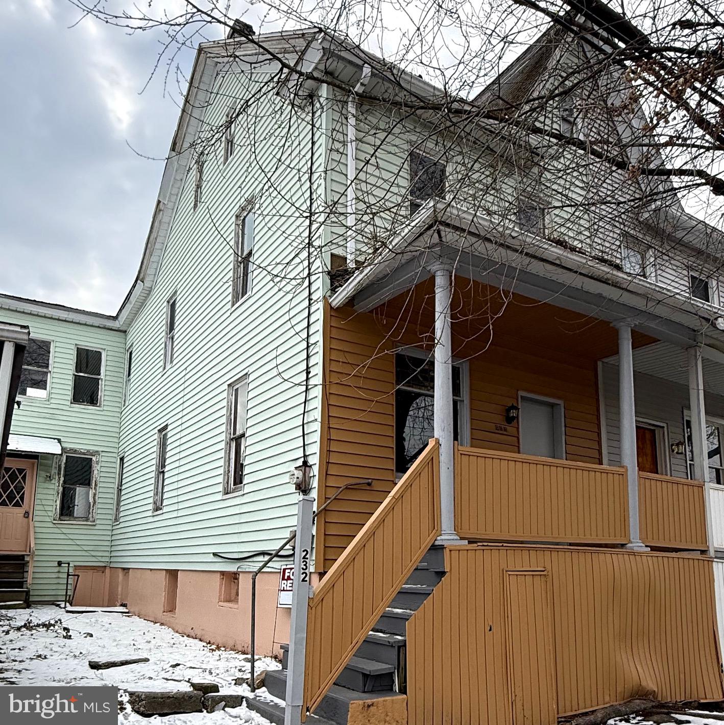 MOUNT CARMEL BOROUGH - Residential