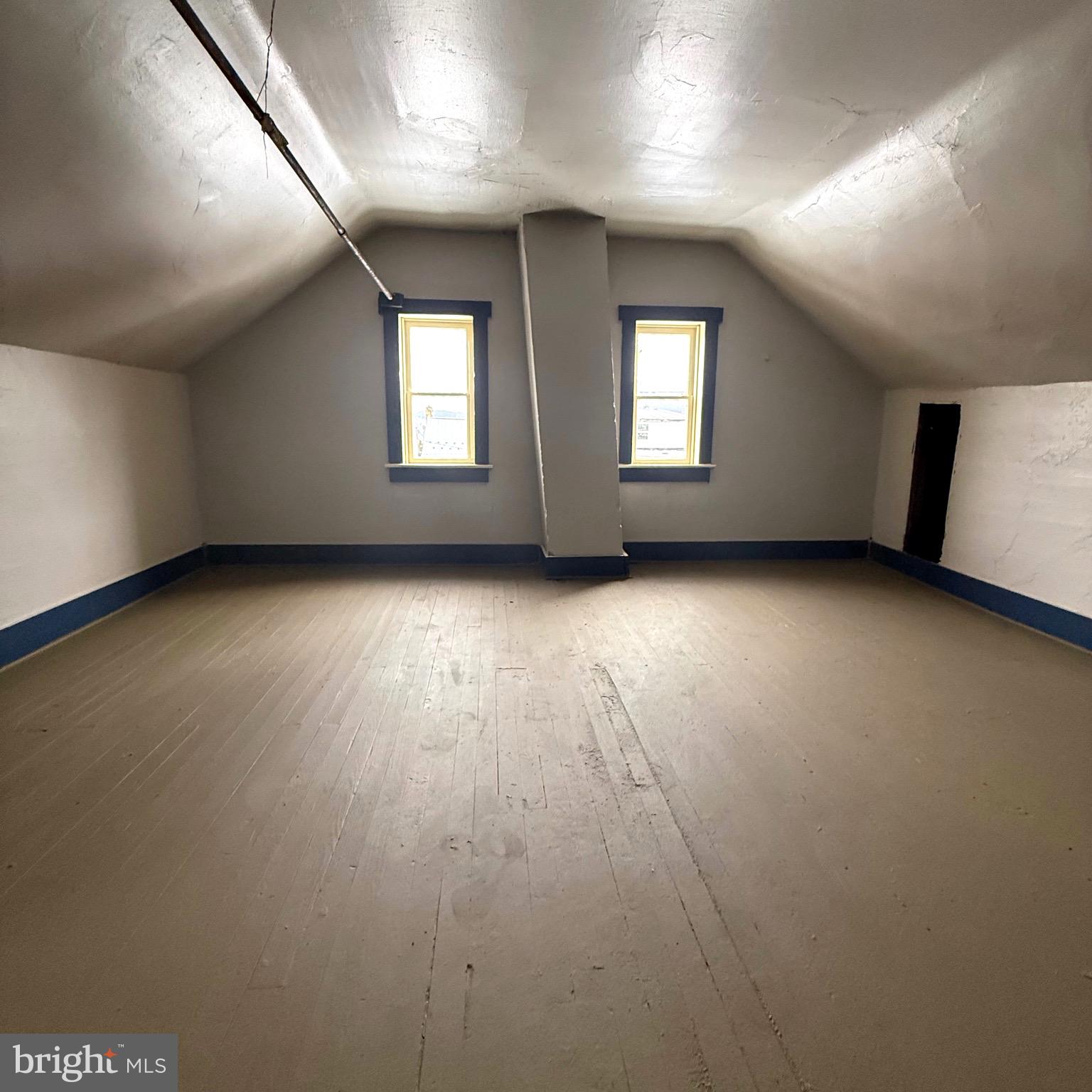 MOUNT CARMEL BOROUGH - Residential