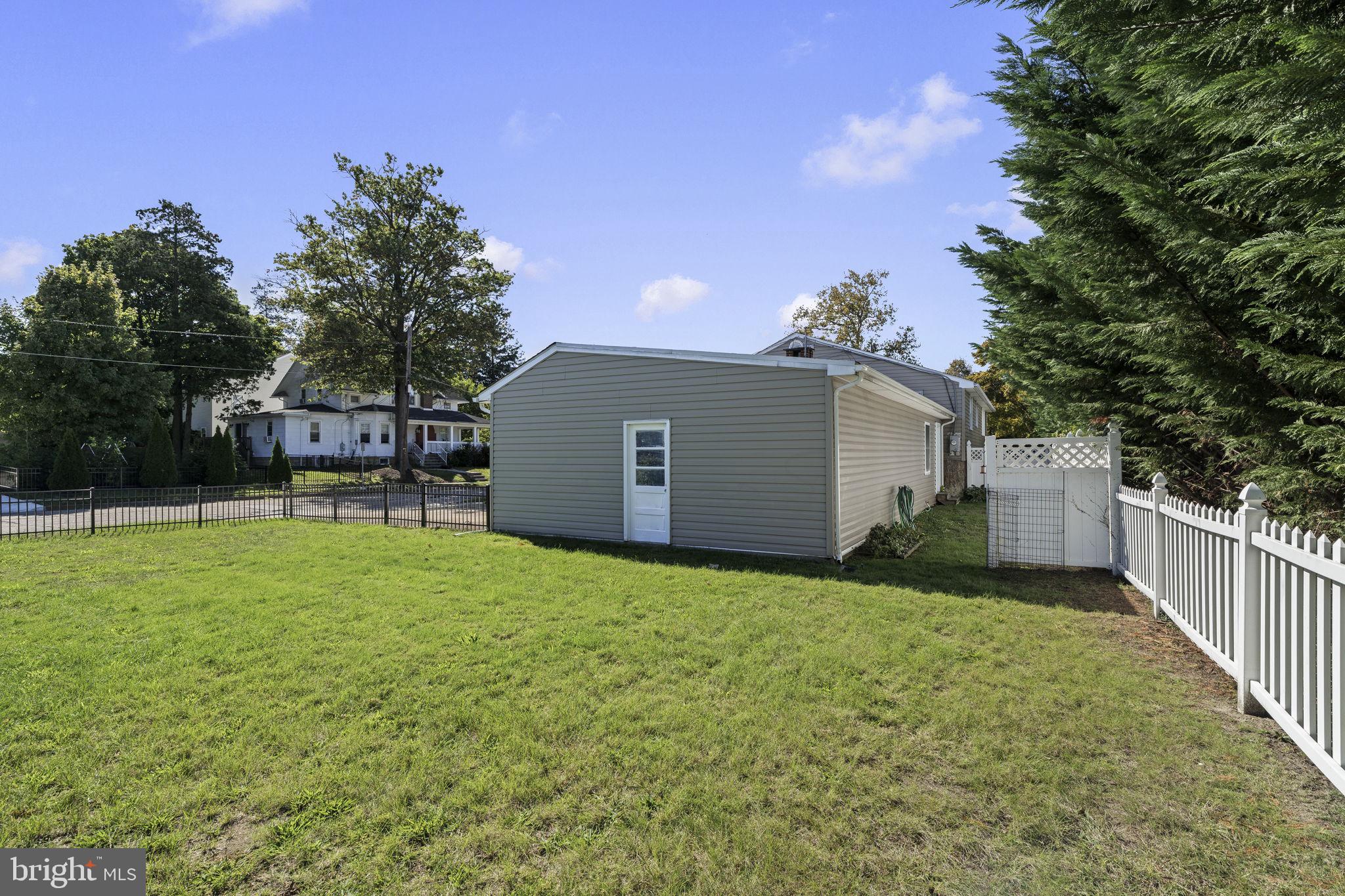 111 STOY AVENUE