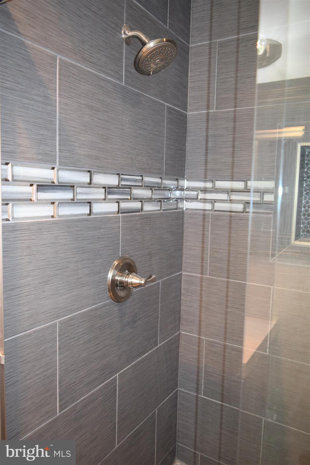 LAKE POINTE AT TOWN CENTER - Residential