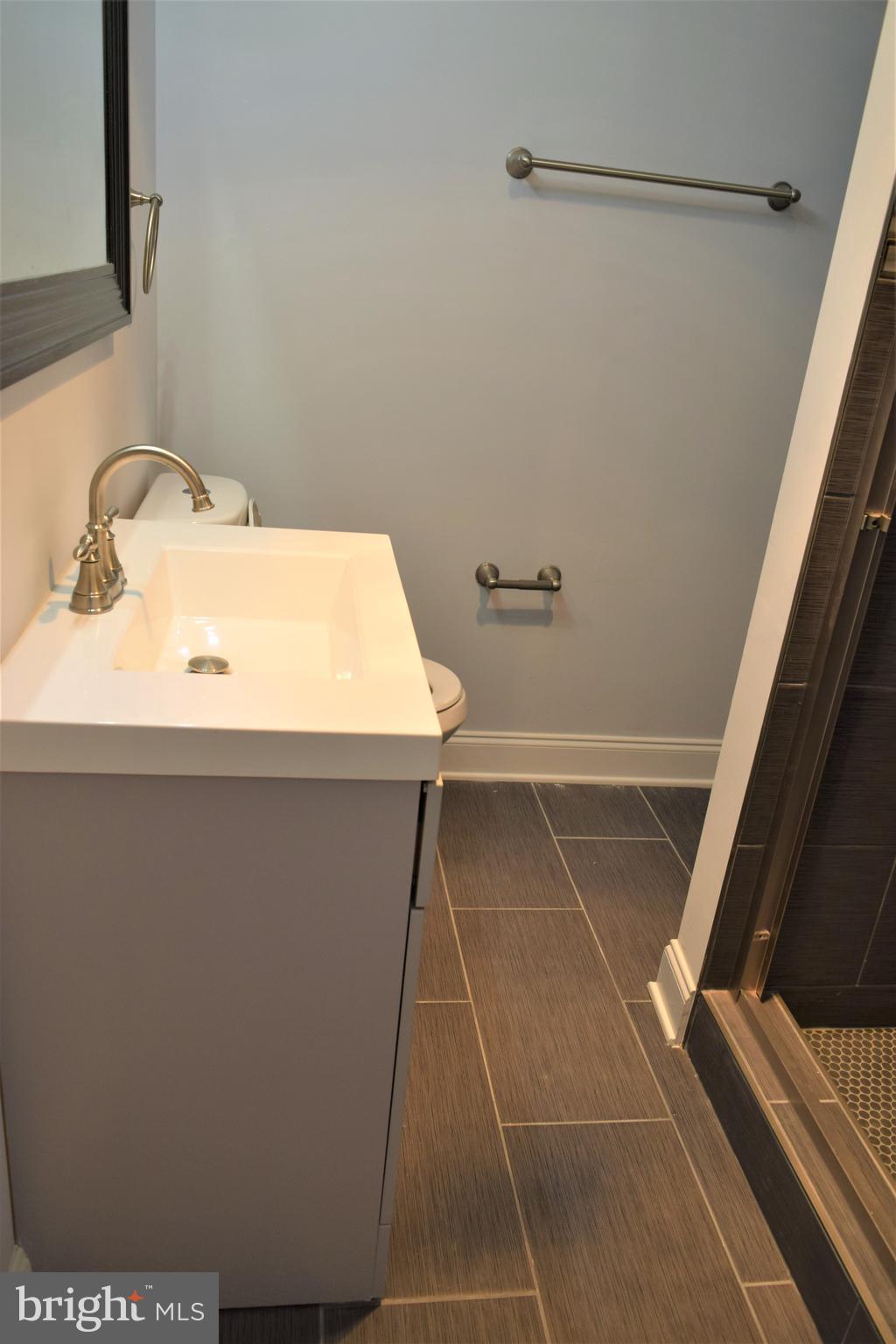 LAKE POINTE AT TOWN CENTER - Residential