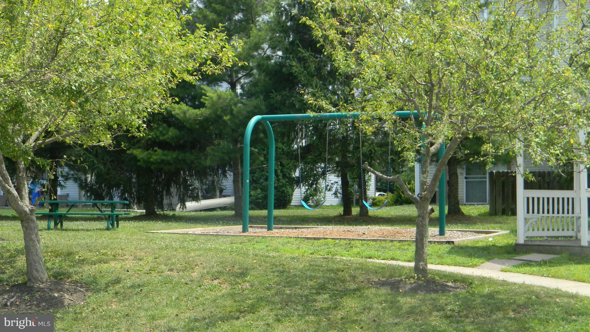 PERSIMMON CREEK - Residential