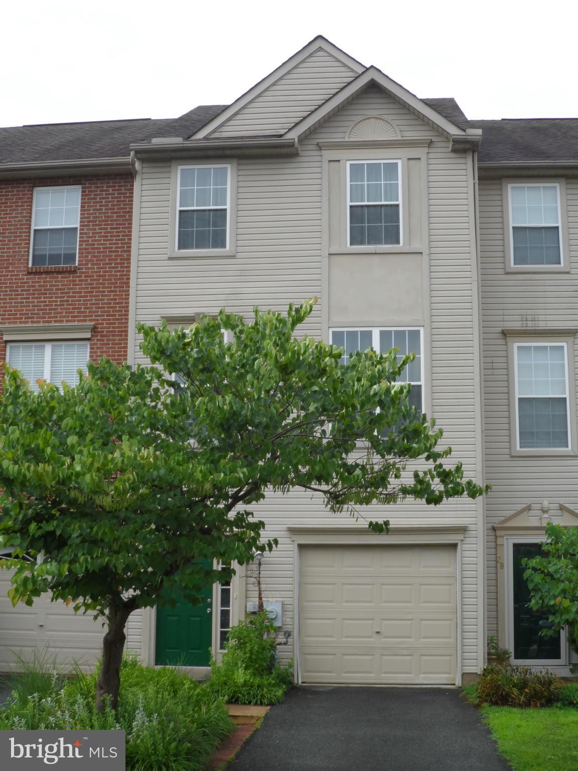 PERSIMMON CREEK - Residential