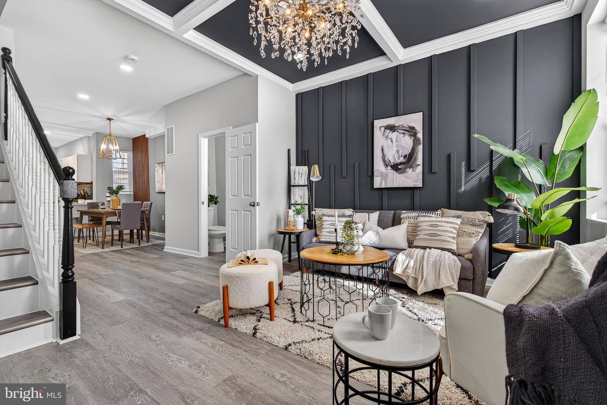 SANDTOWN-WINCHESTER - Residential