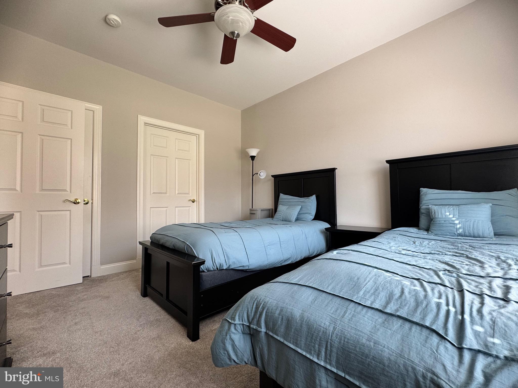 SEVERNA PARK GATEWAY VILLAGE - Residential