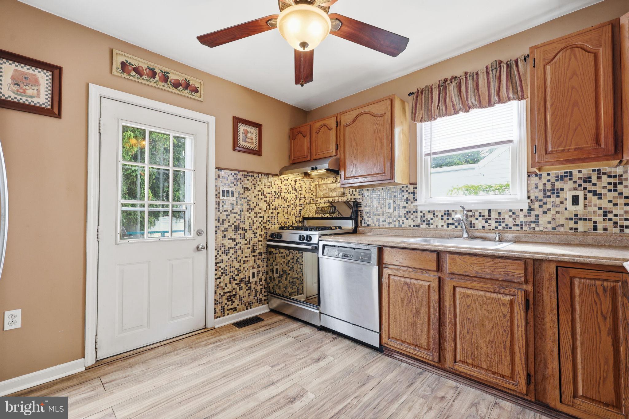 WILLOW WOODS - Residential