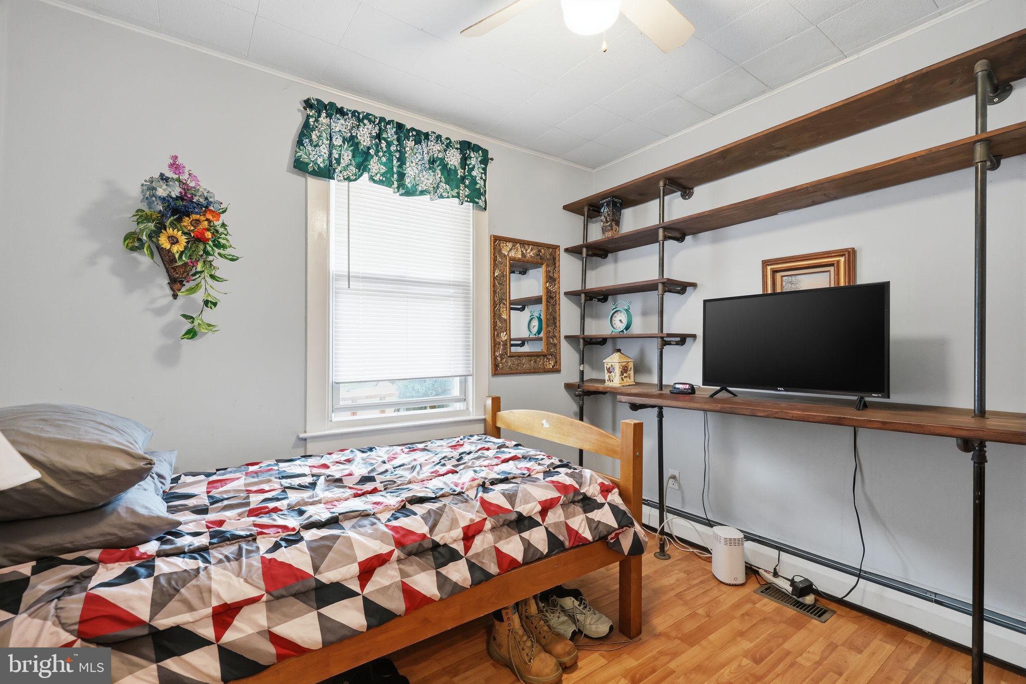 WILLOW WOODS - Residential