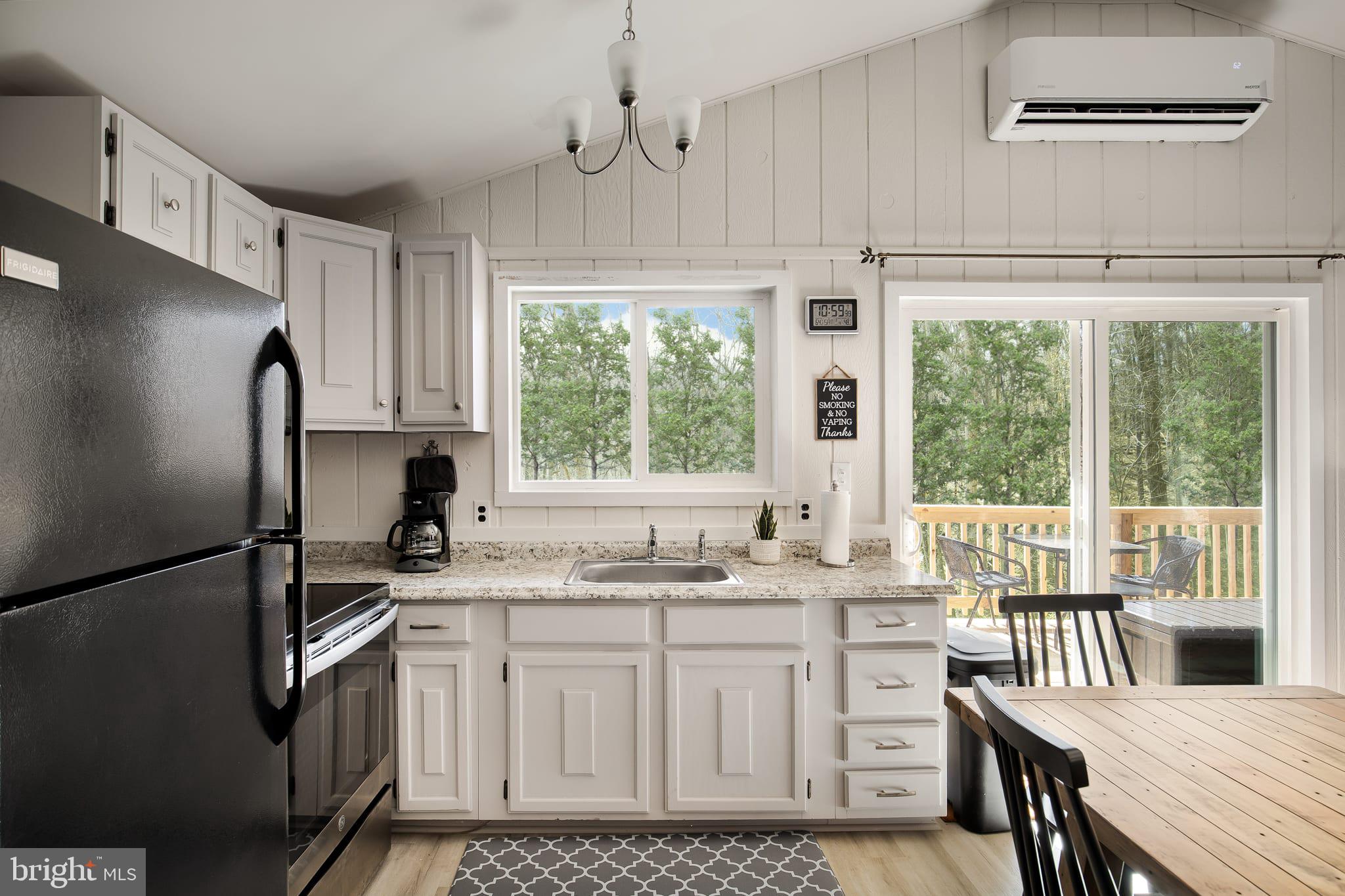 SLEEPY HOLLOW - Residential