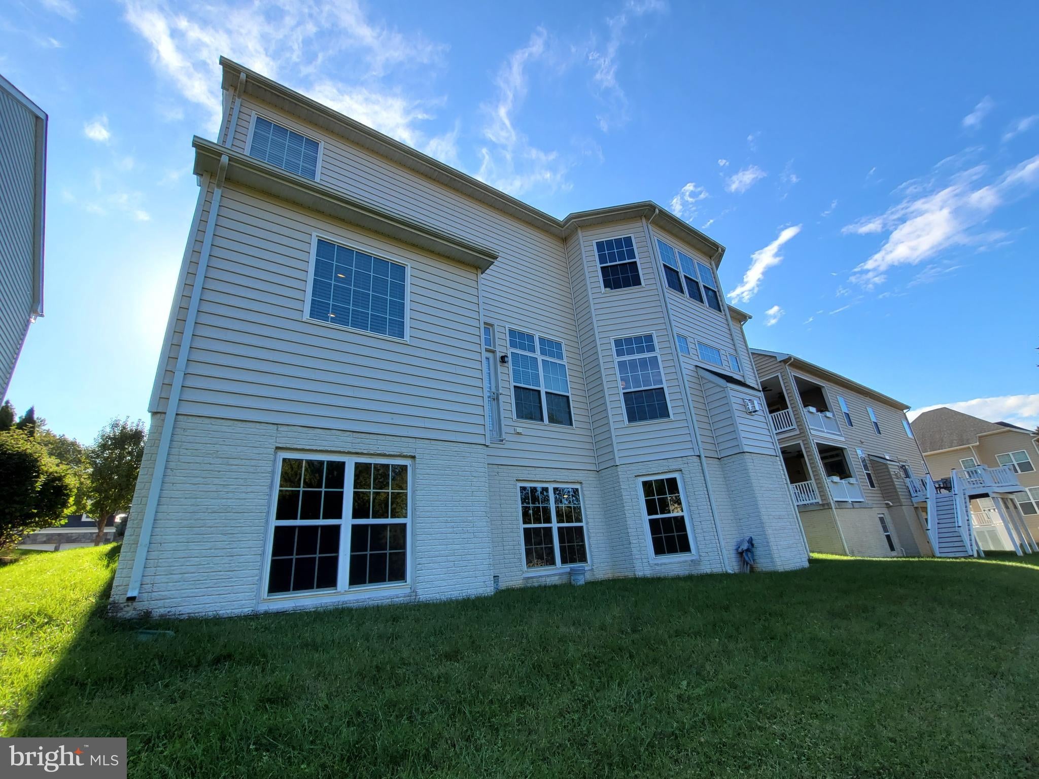 15406 SIR EDWARDS DRIVE