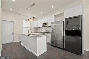 BARCLAY - Residential Lease