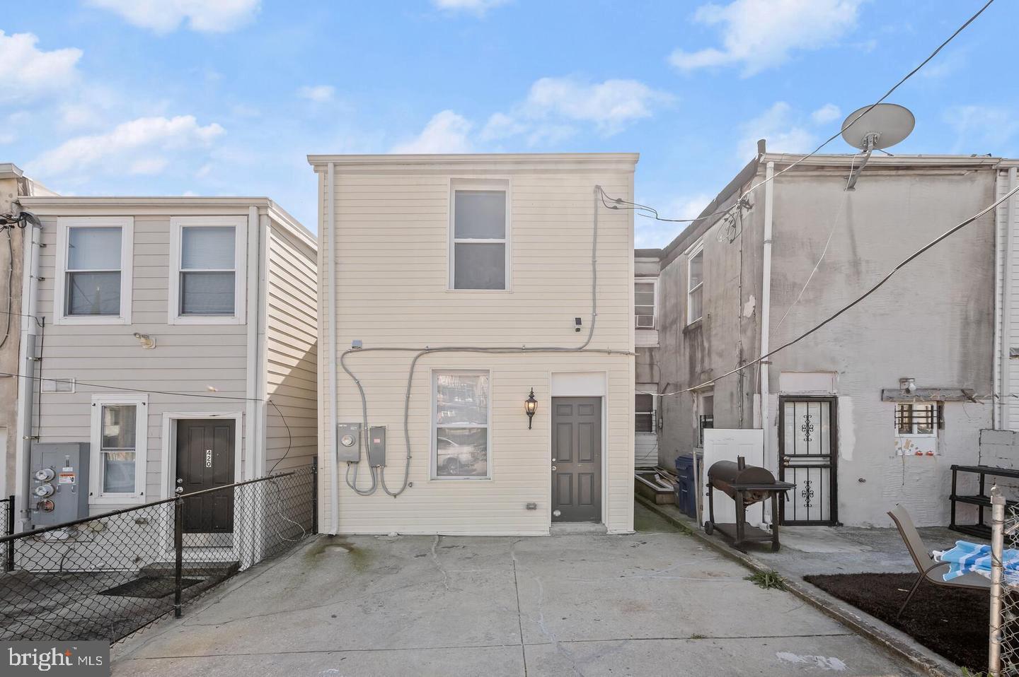 BARCLAY - Residential Lease