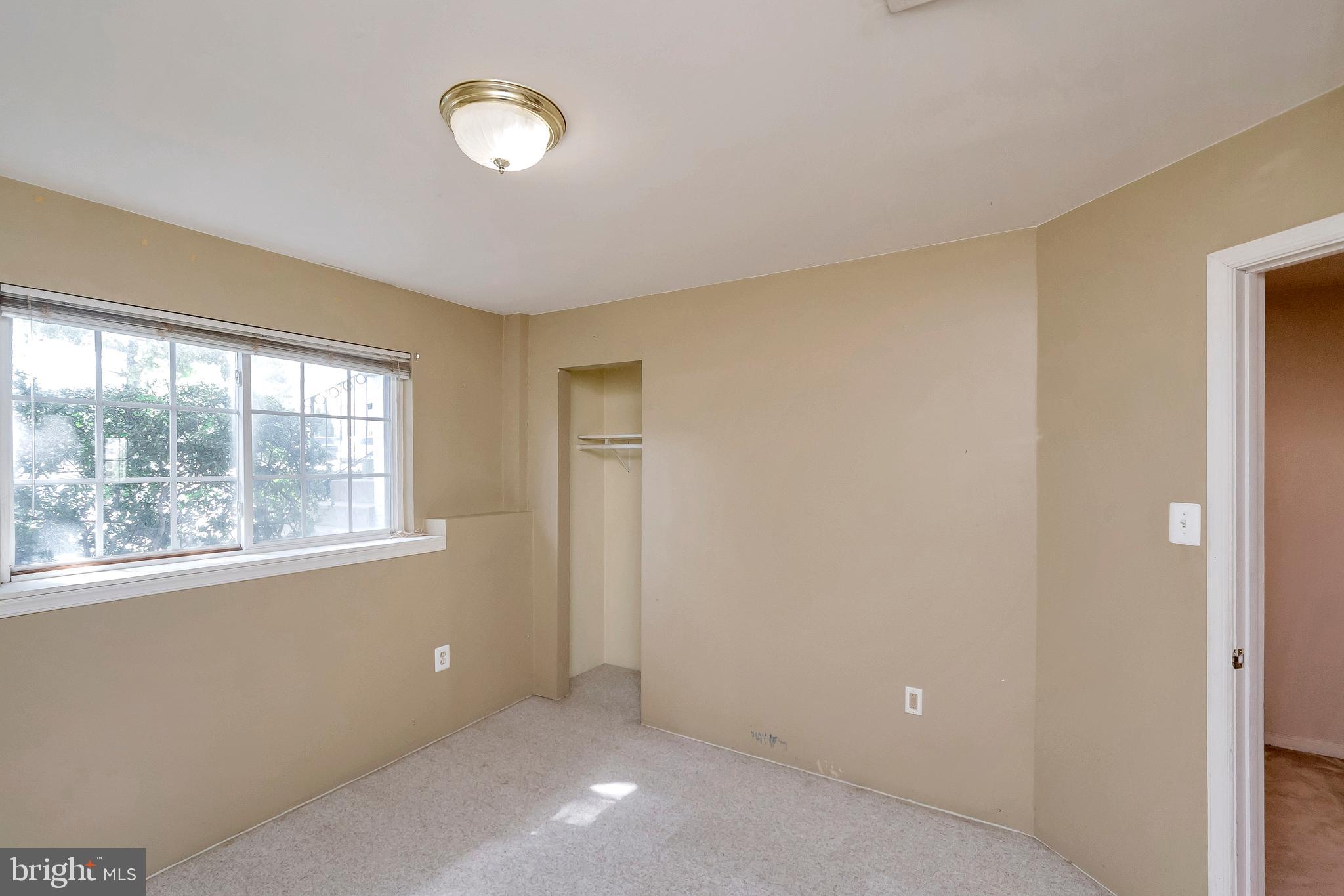 GUNSTON CORNER - Residential