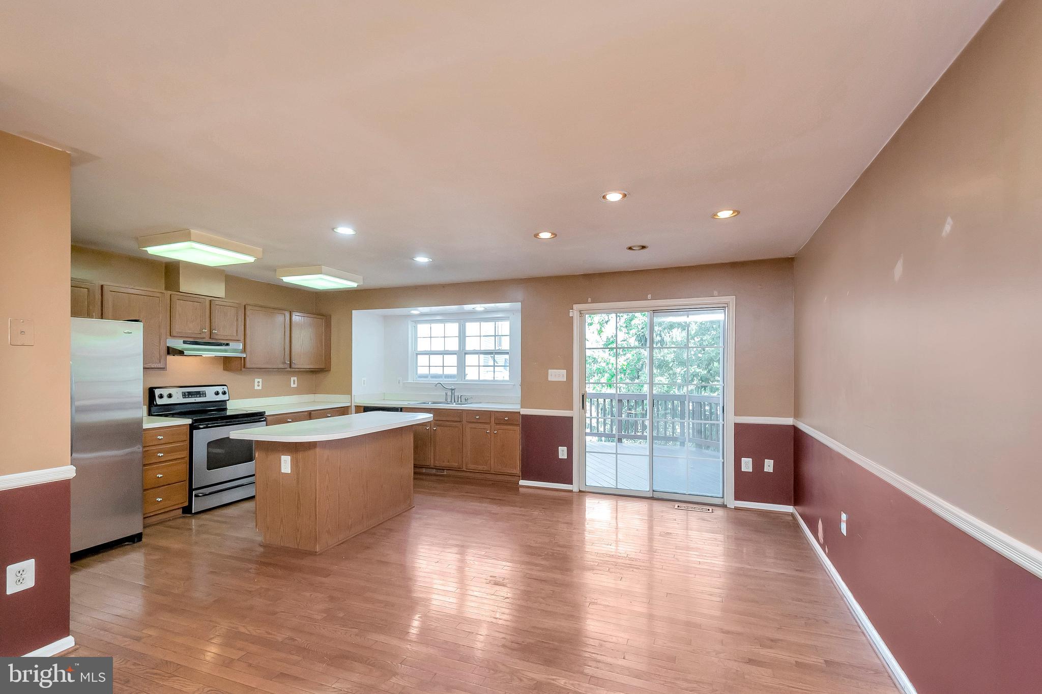 GUNSTON CORNER - Residential