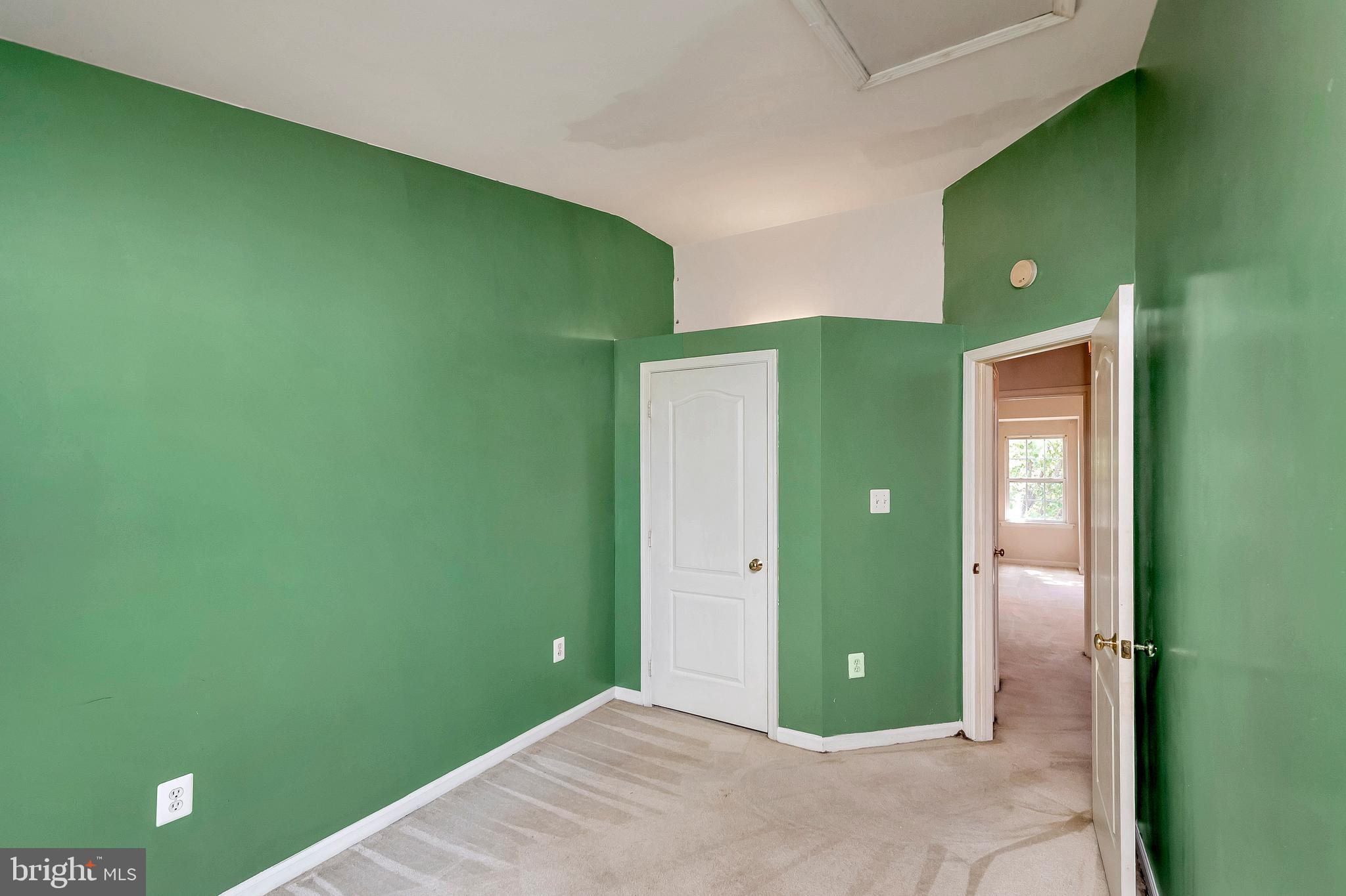 GUNSTON CORNER - Residential