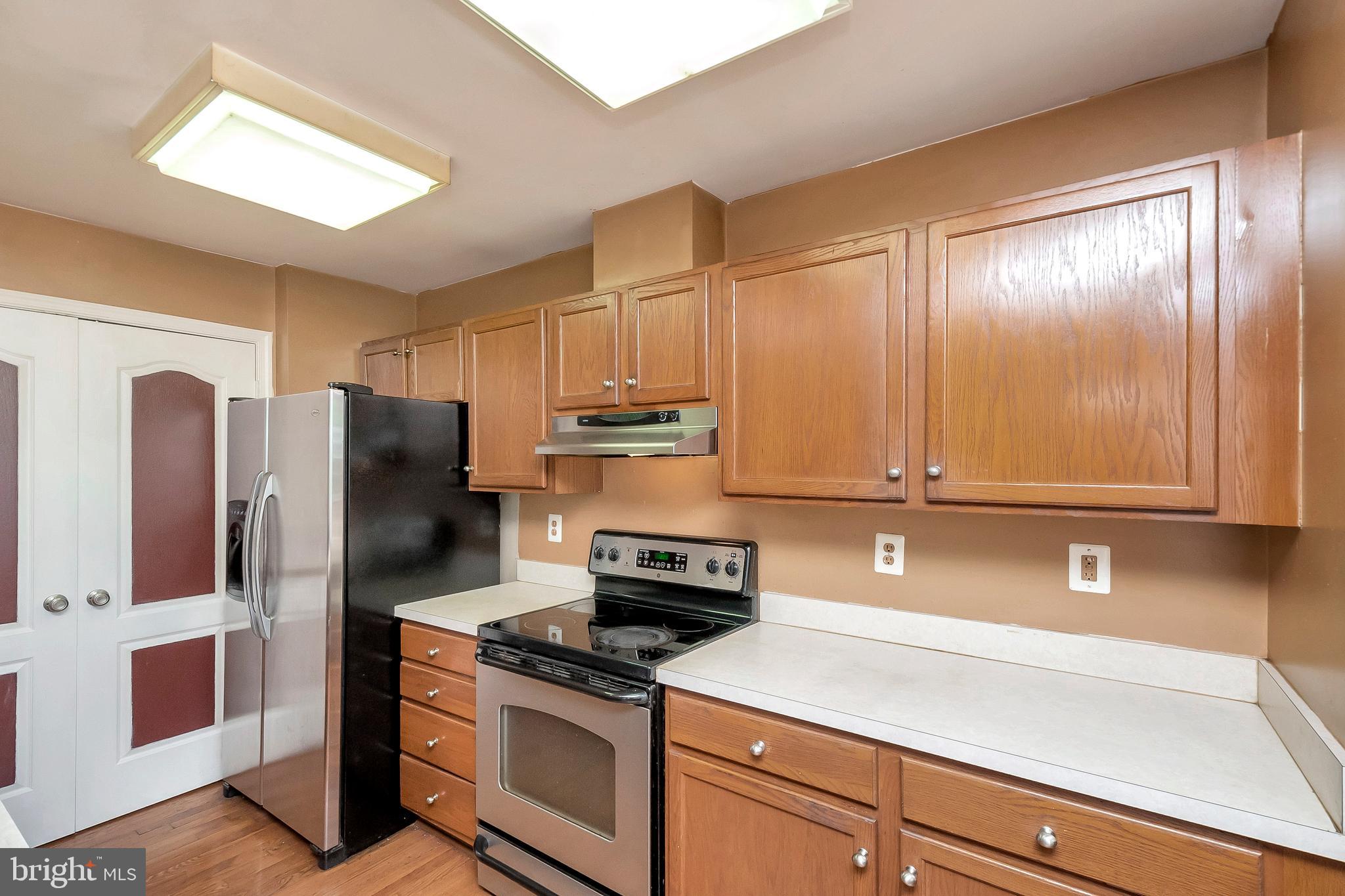 GUNSTON CORNER - Residential